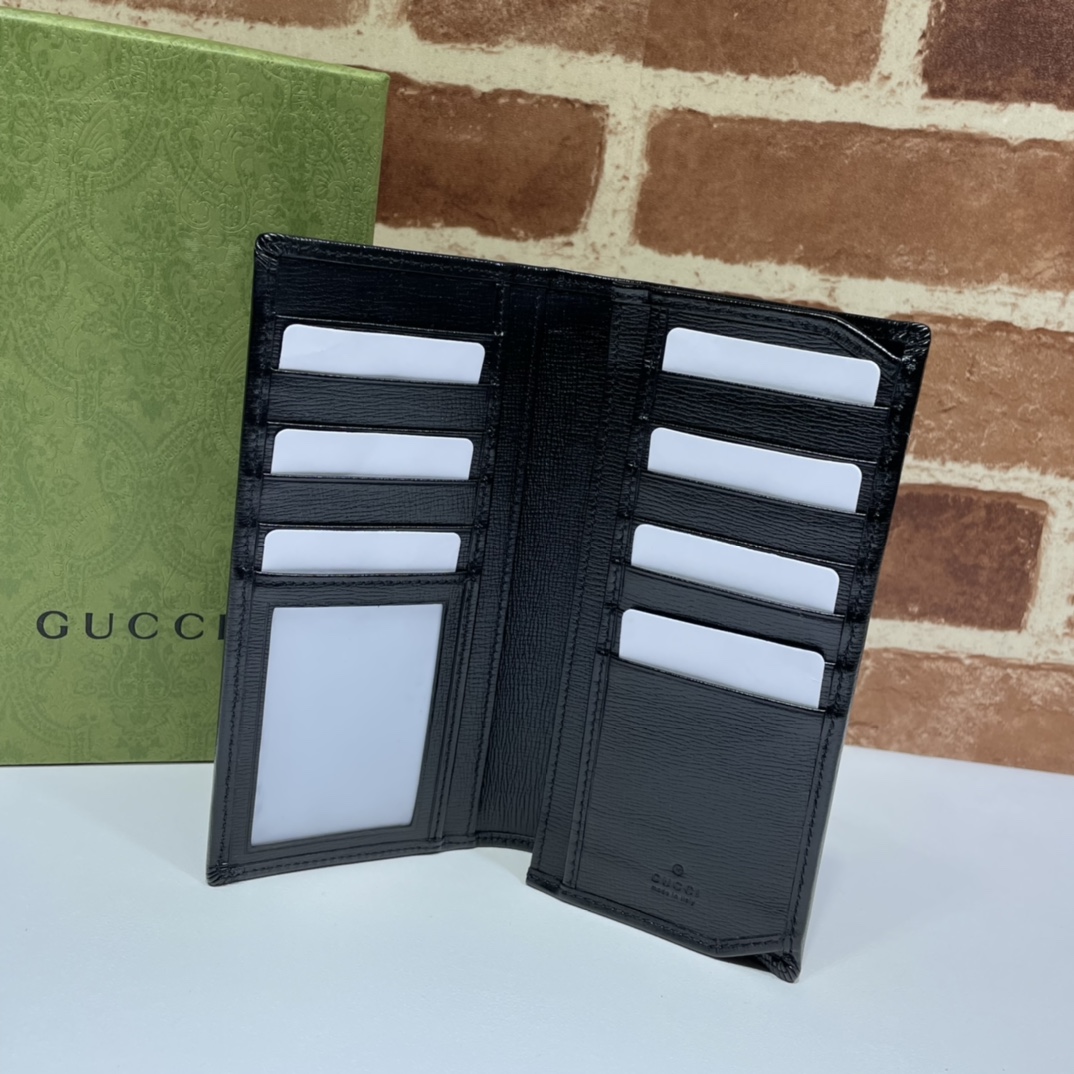 GUCCI古驰互扣式双G长款钱包672947