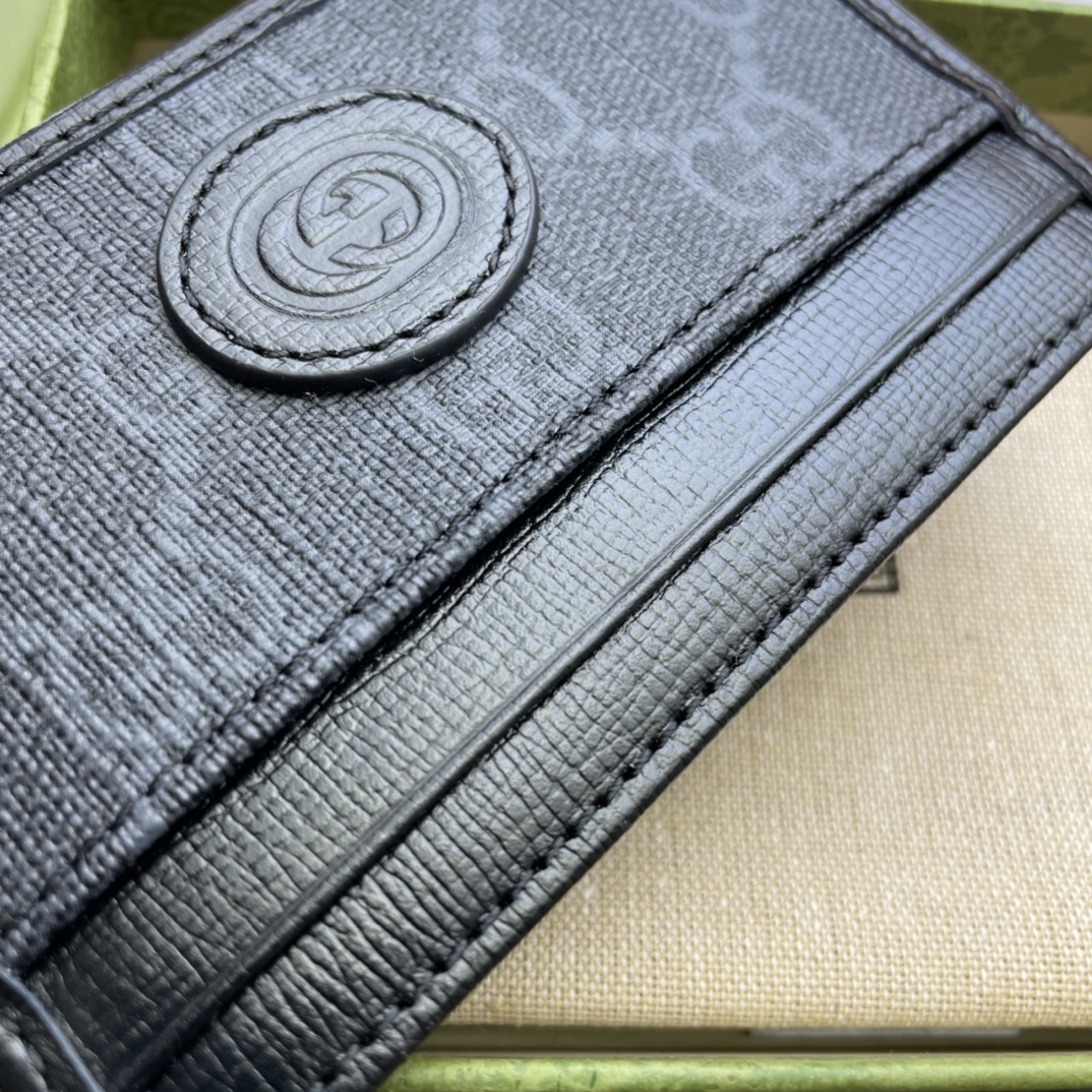 GUCCI古驰互扣式双G卡片夹673002