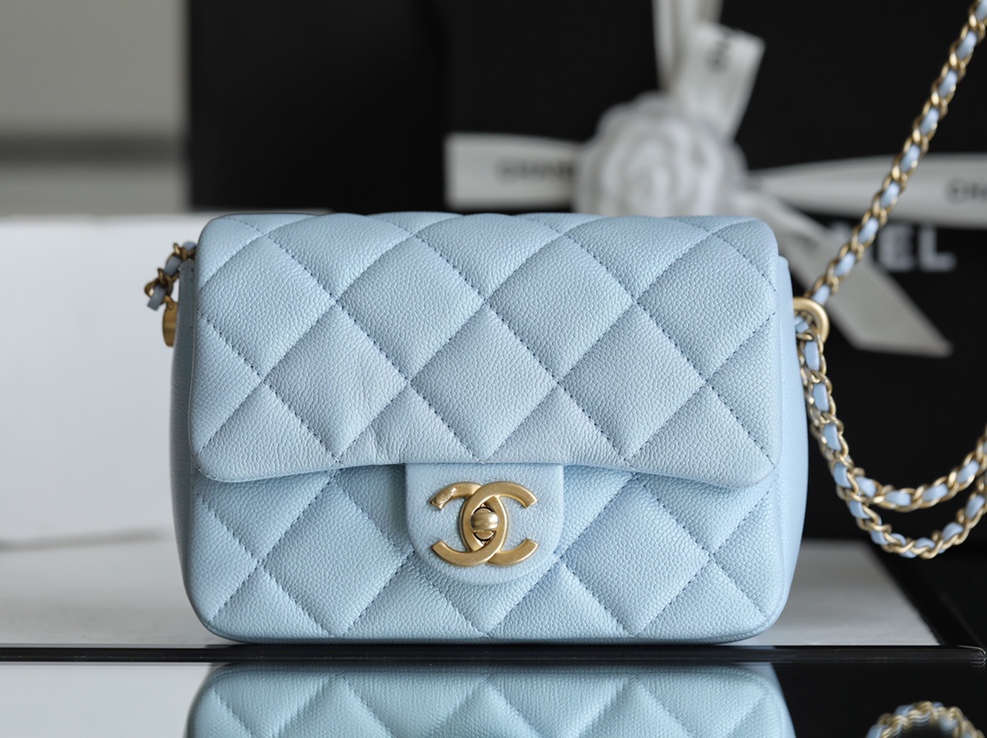 Túi Chanel Mini Charm Flap Bag