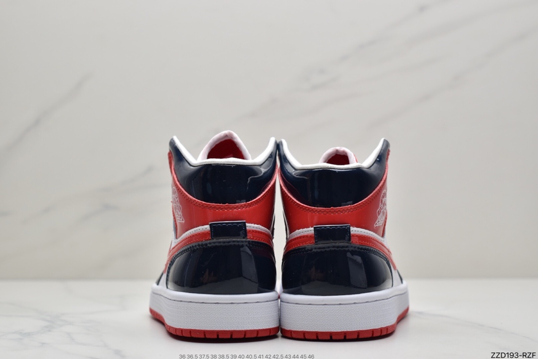 250 Air Jordan 1 Mid SE AJ1乔丹中帮篮球鞋 DJ5984