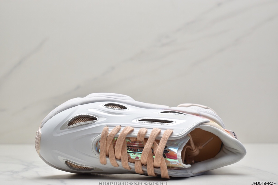 170 Adidas 阿迪 Ozweego Celox M 水管2.0  复古休闲运动鞋 GY5341