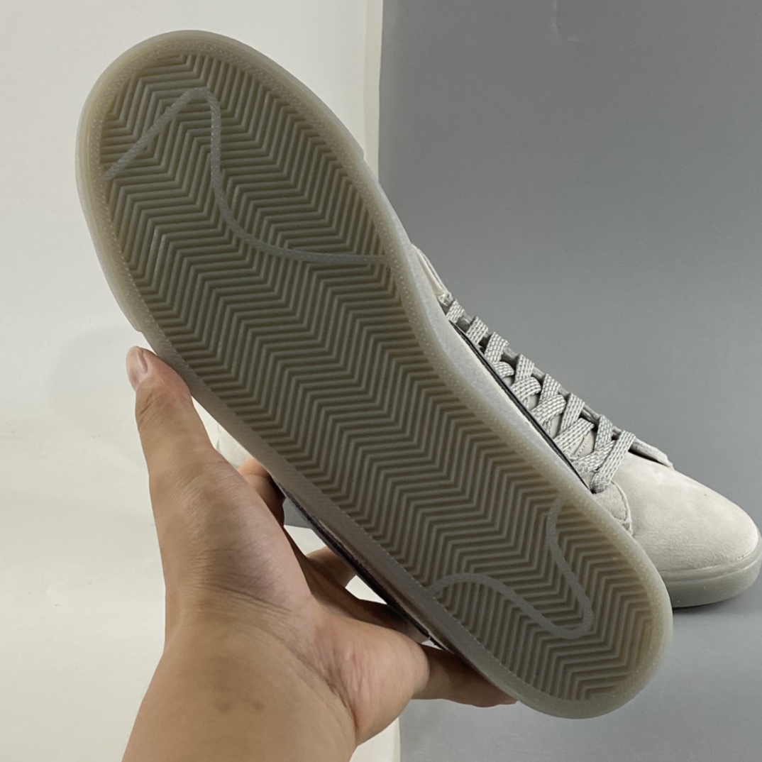 P180  Reigning Champ x NIKE Blazer Mid Retro 卫冕冠军板鞋 371761-009