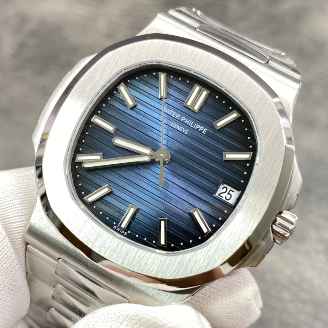 Patek Philippe Swiss Master Horology Mechanical Watch Timepiece Ref 4