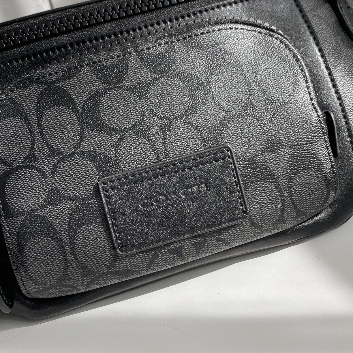 Coach TRACK腰包胸包 C3765老花 纯黑C2716 帅气拼色C2724