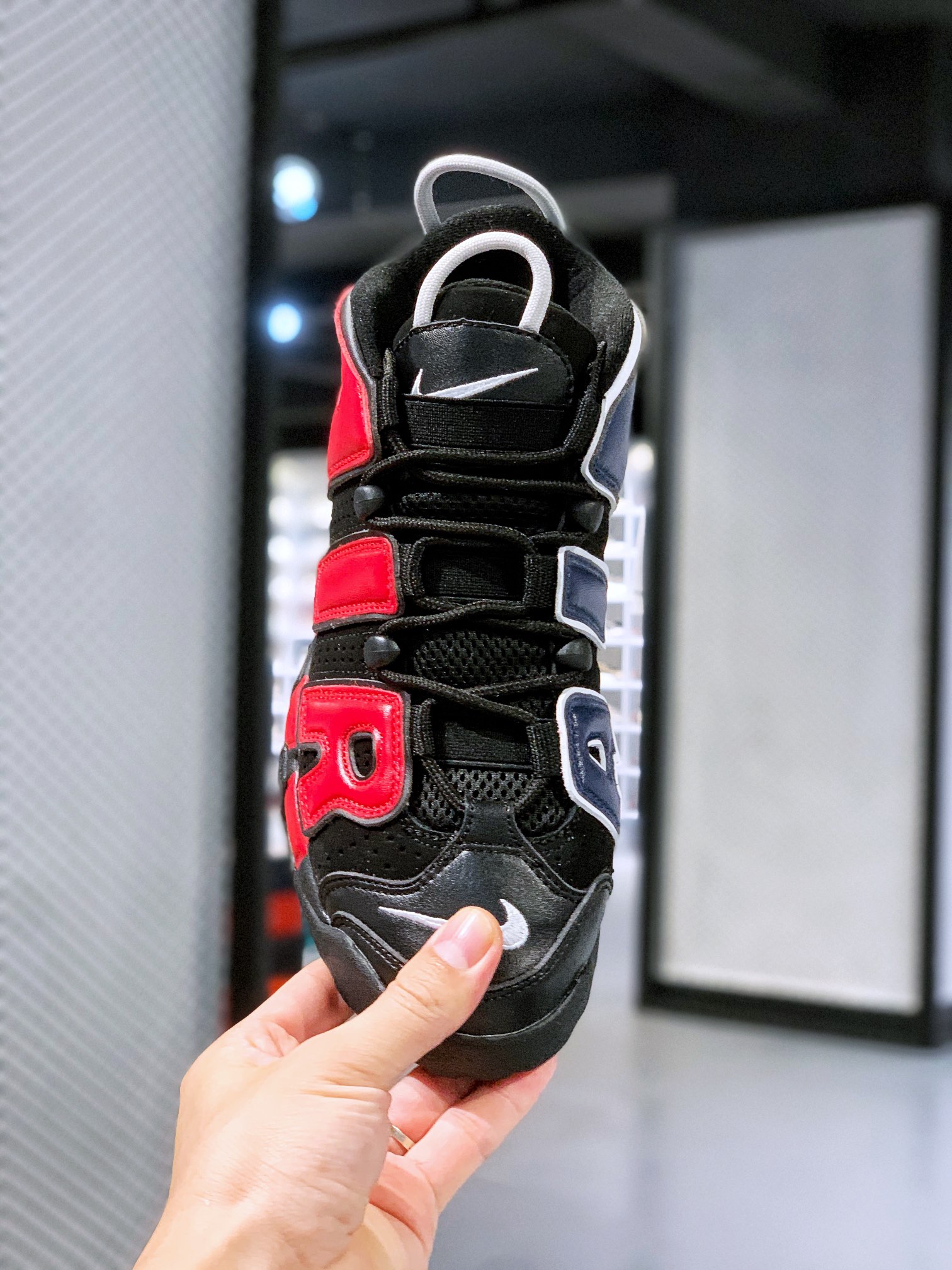 [Air Force Series]AirMoreUptempo black red and blue mandarin ducks represent t