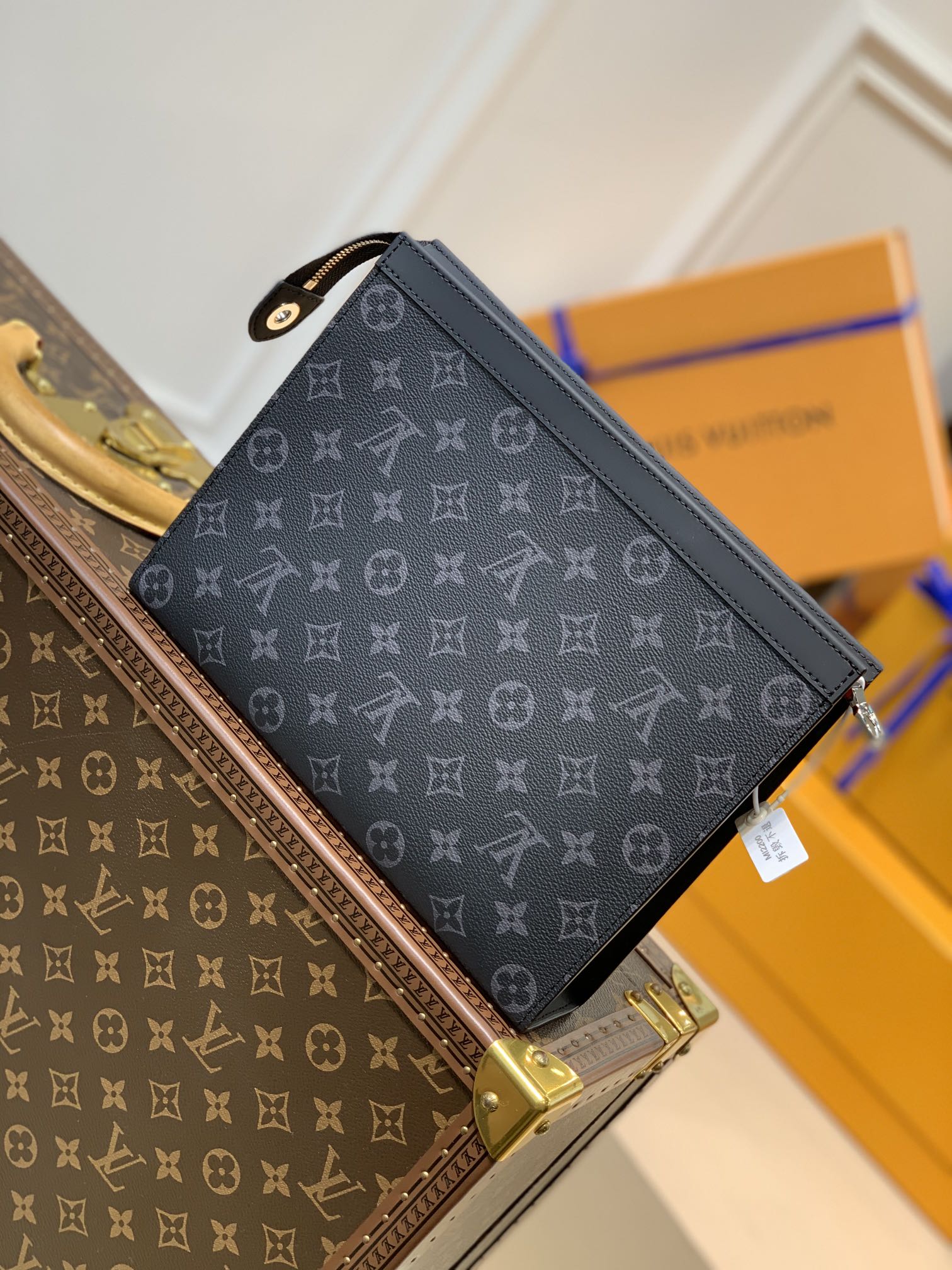 Louis Vuitton LV Pochette Voyage 手拿包 M80914