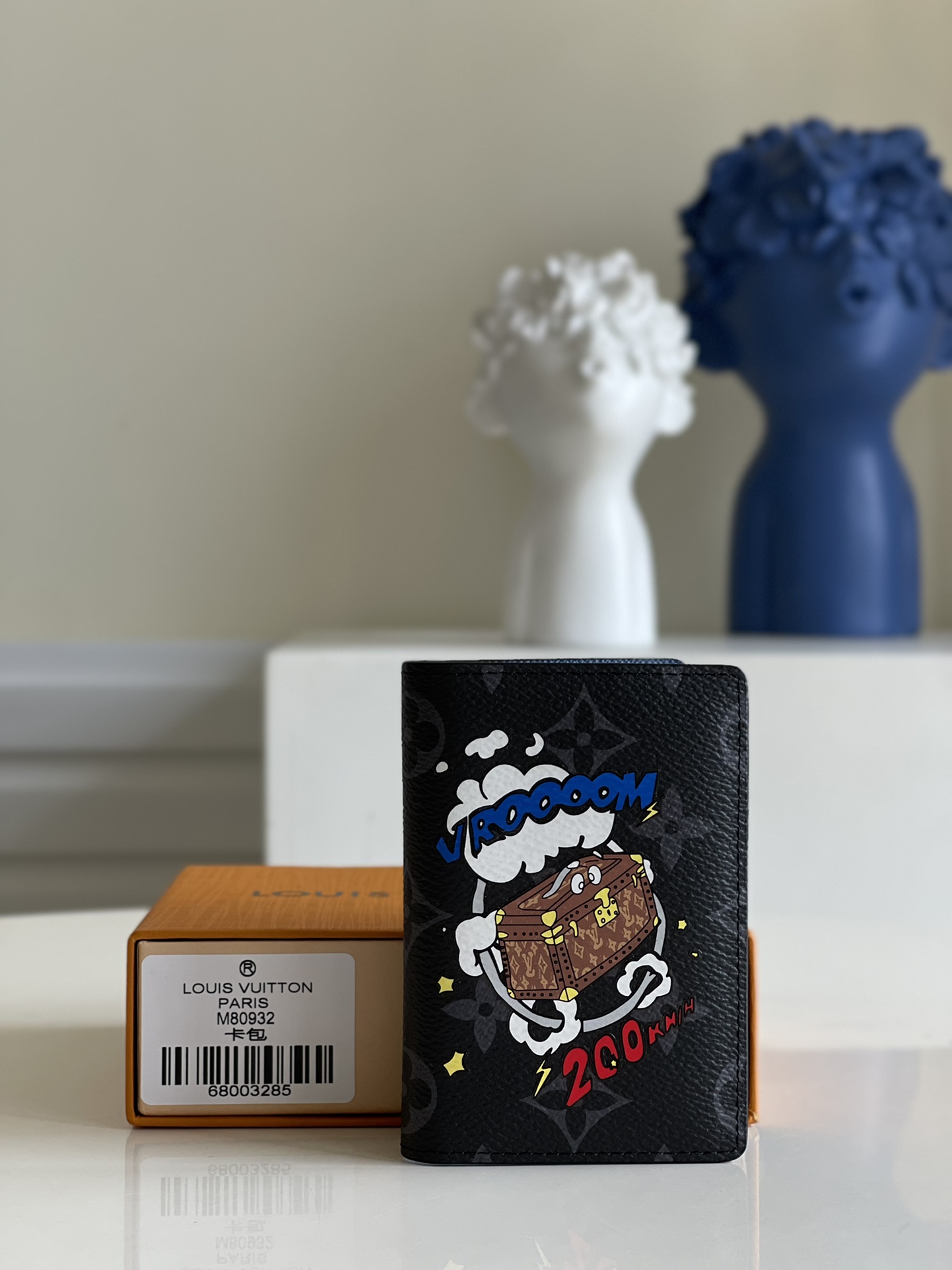 NO:397767,【Exclusive real photo M80932 pocket wallet】M80911 canvas bag wallet, can store cards, can enter handbags or clothes pockets, the ultimate masculinity declaration.size: 8x11cm.Z.,LV【original leather】,louis vuitton,wallets19860909【独家实拍M80932口袋钱夹】M80911 帆布袋装钱包,可收纳卡片,收入手袋或衣服口袋轻而易举,终极阳刚宣言.size:8x11cm.Z.,LV【原厂皮】,louis vuitton,wallets,Bag