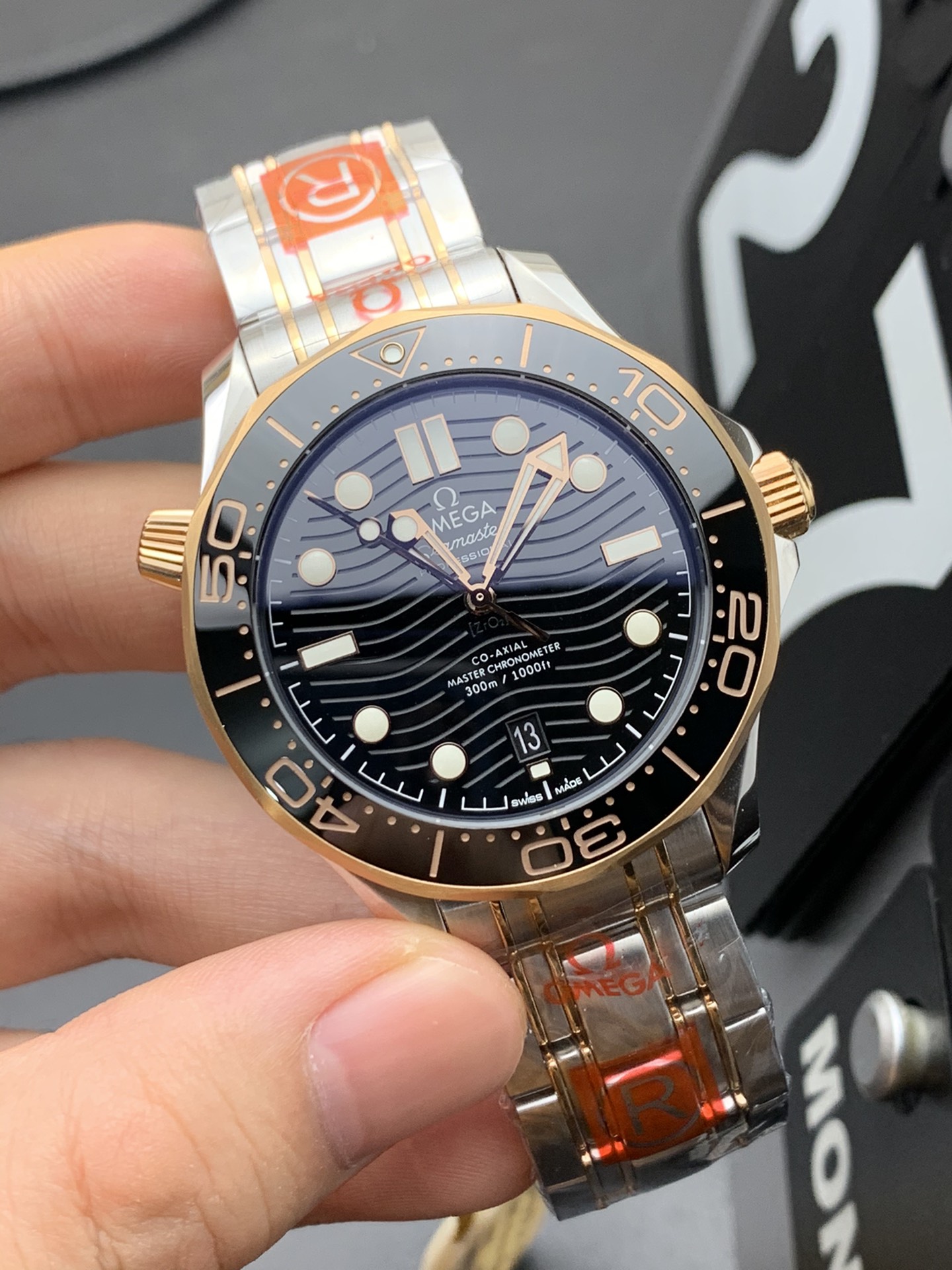 Omega OR 玫瑰金海马