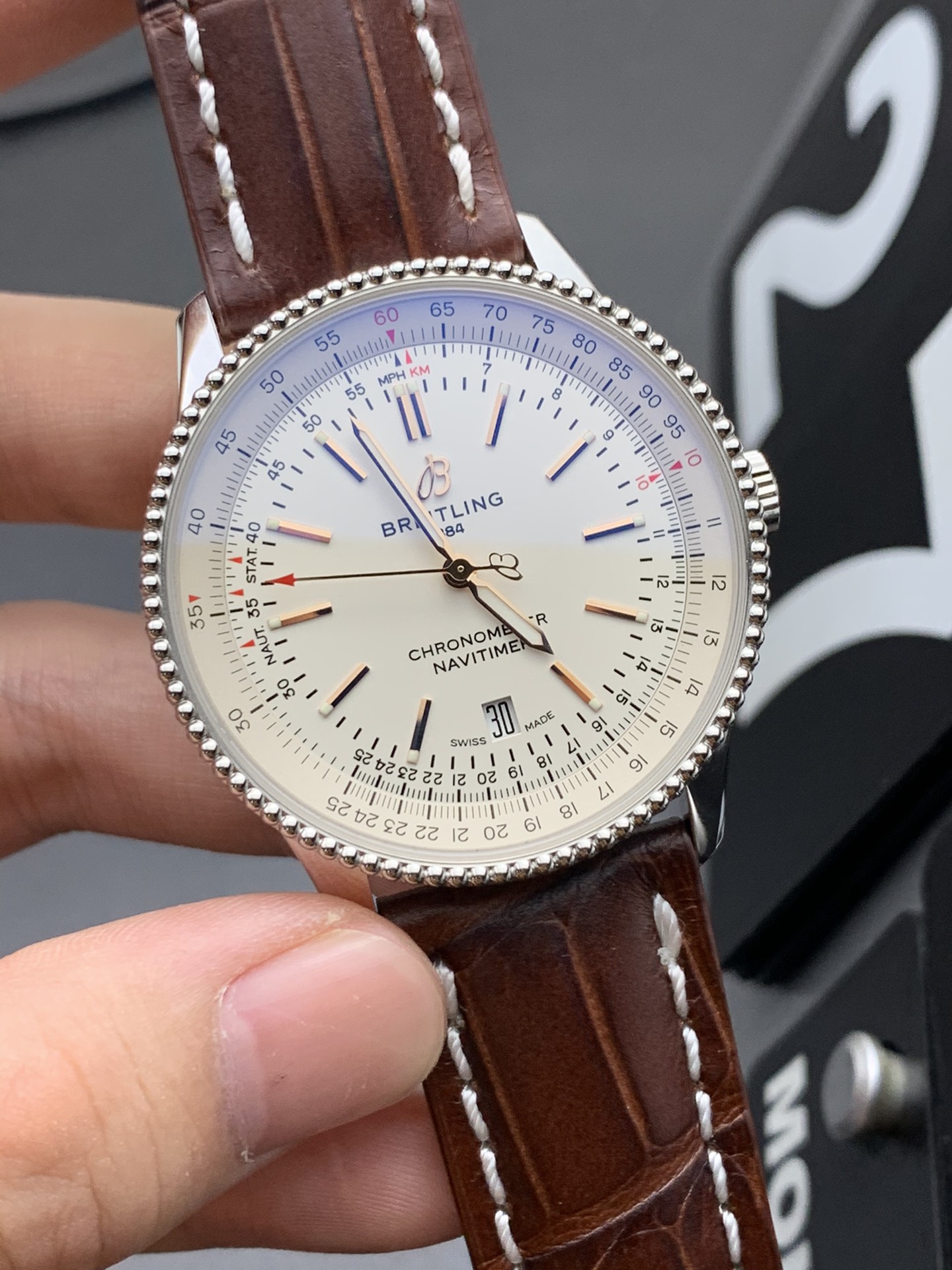 Breitling V7 百年灵航空计时