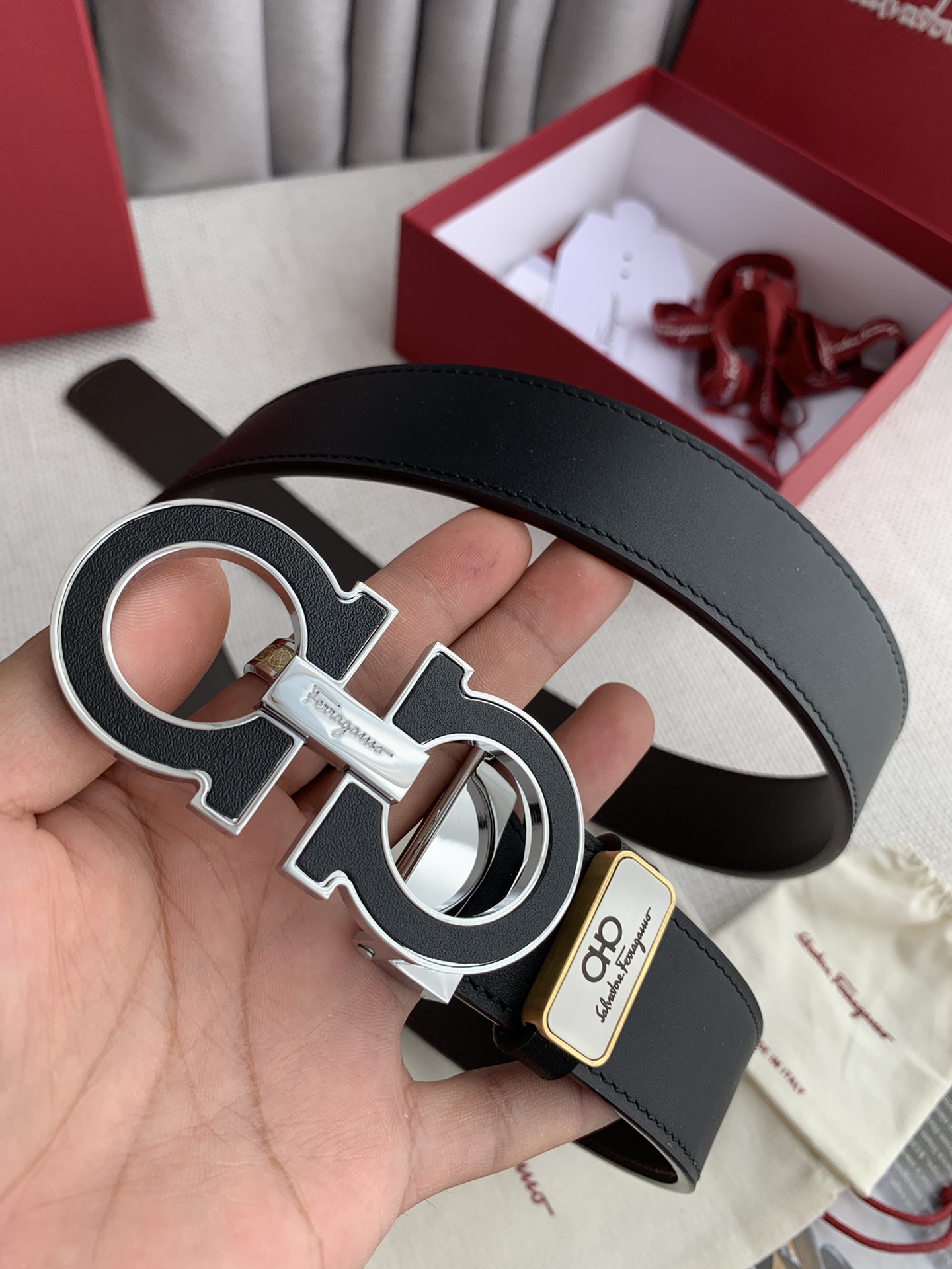 品名菲拉格慕.Ferrgamo️原单