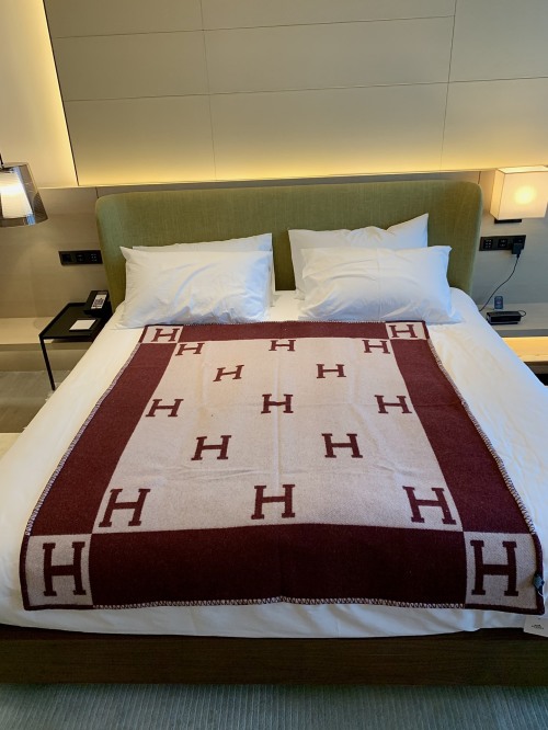 Hermes Cashmere Blanket, Luxurious Throw, Soft and Warm, Designer Home Decor 1 Hermes Cashmere Blanket, Luxurious Throw, Soft and Warm, Designer Home Decor