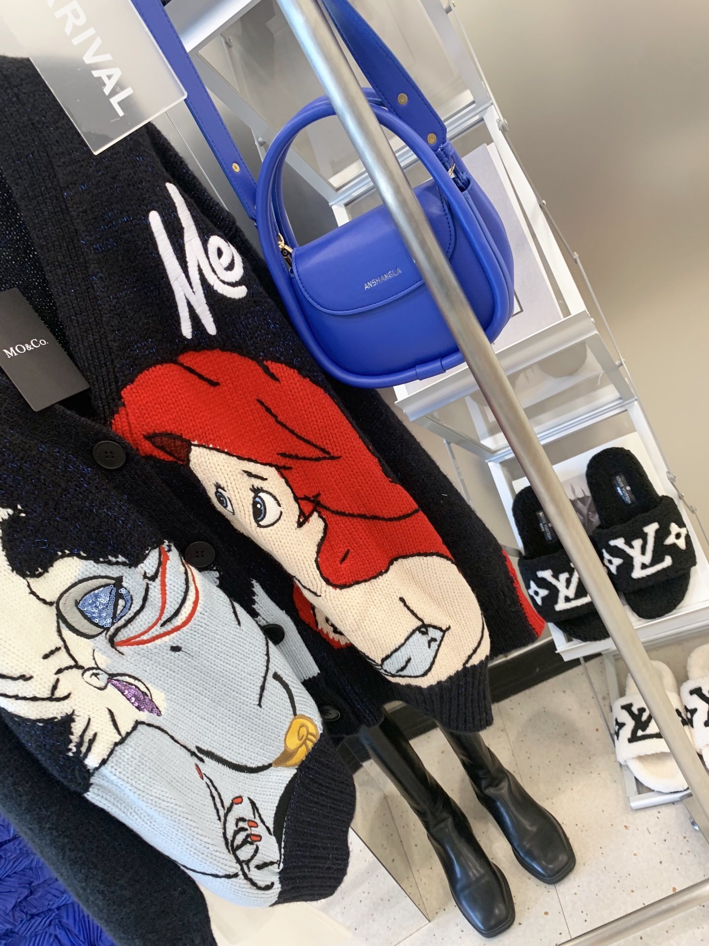 moco美人鱼开衫均码肩宽60胸围1
