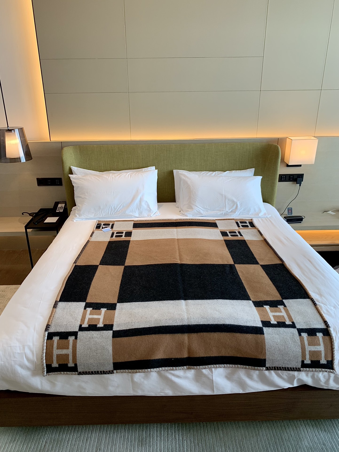 _dq_9sNWJE19wYaD0oNj0U_vYtSrUJ7ziBO6gdvw