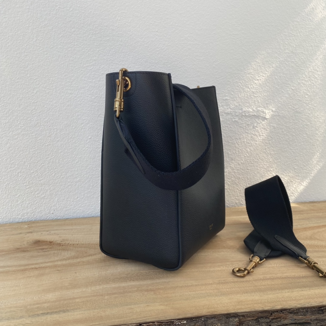 CELI_NE Sangle 水桶バッグ - 実用的でスタイリッシュな百搭アイテム