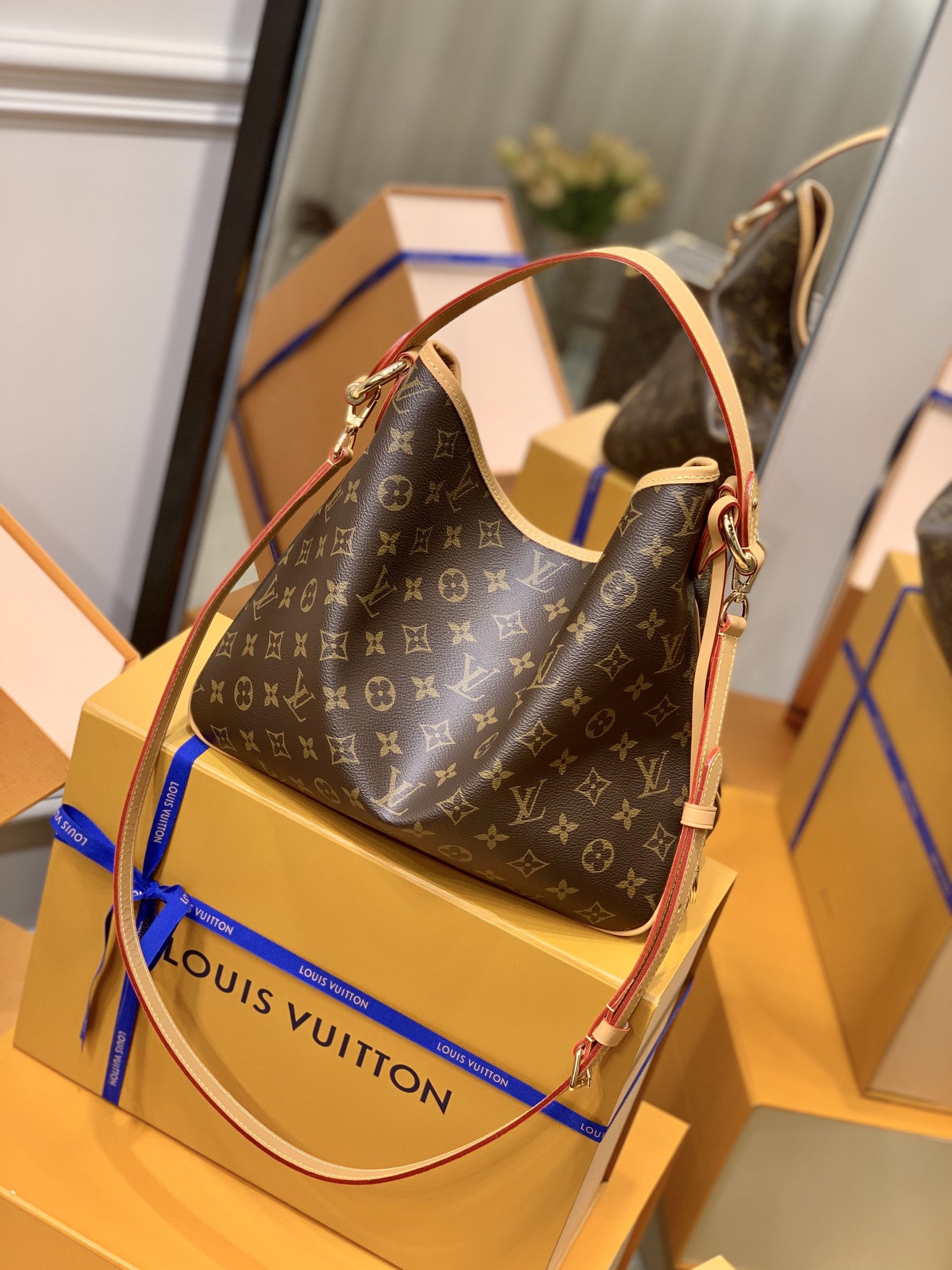 Louis Vuitton LV Delightful中古版购物袋 M50155
