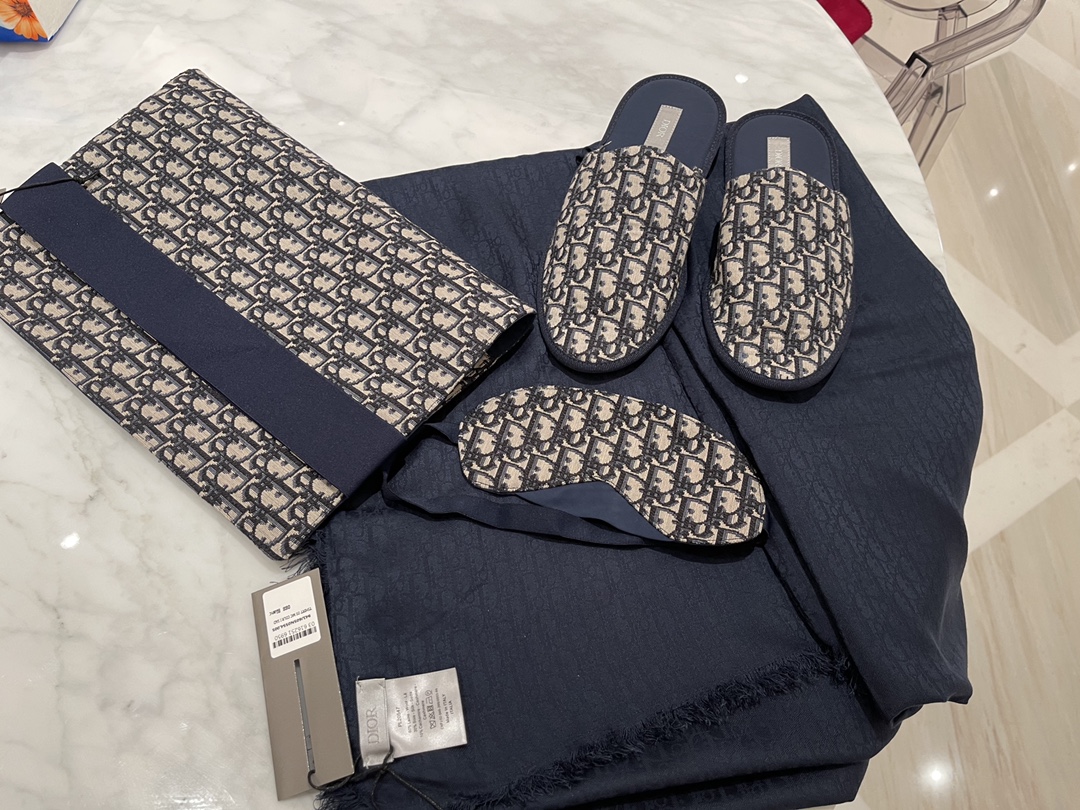 Dior Travel Set - Comprehensive