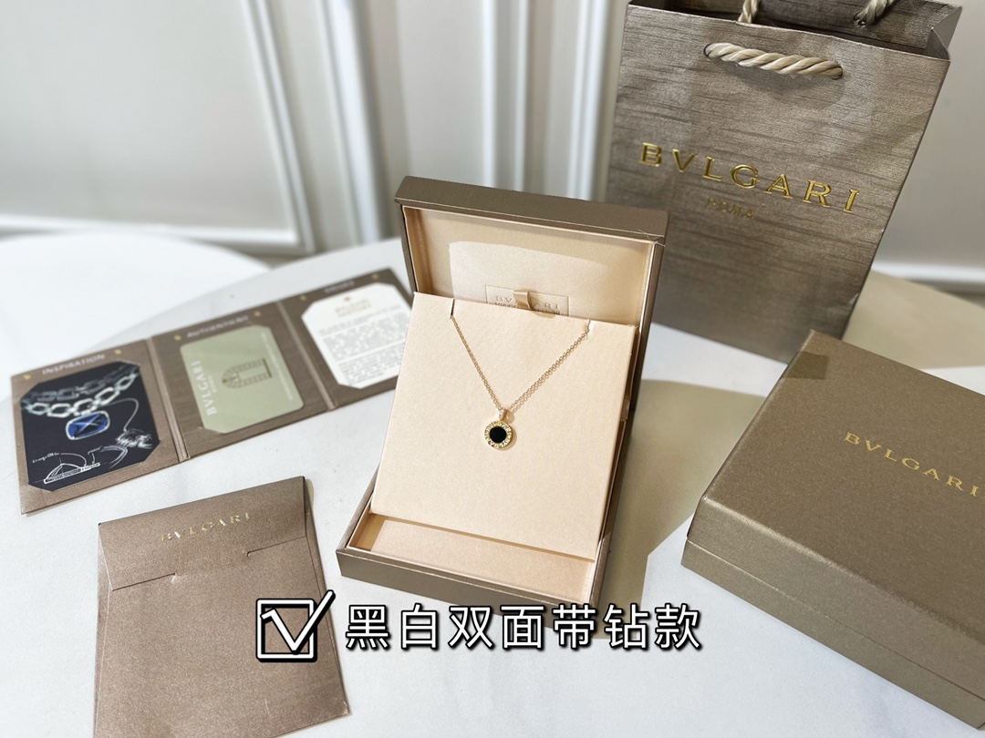 BVLGARI宝格丽圆环黑白双面项链