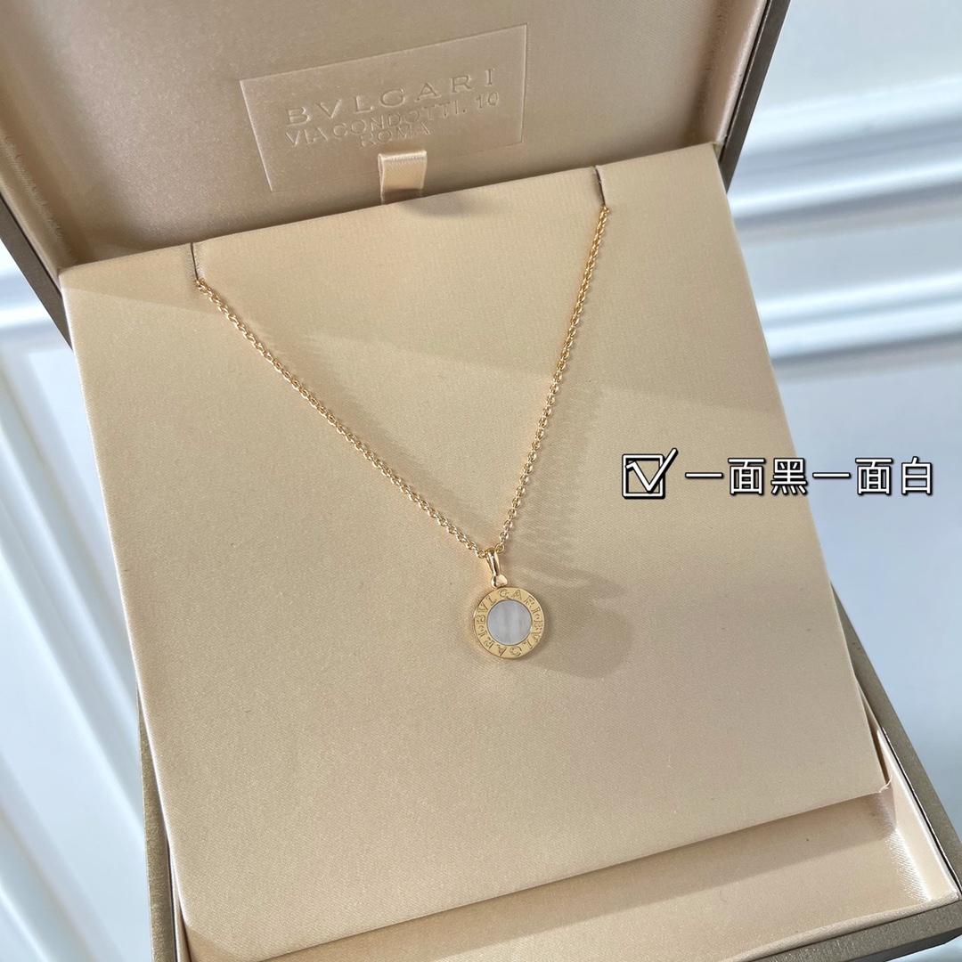 BVLGARI宝格丽圆环黑白双面项链