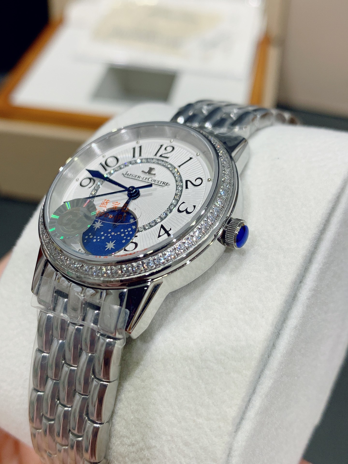 Cartier 积家约会系列最新款女表 316L精钢表壳 进口日月星辰显示（白天太阳 晚上星星 ）石英机芯