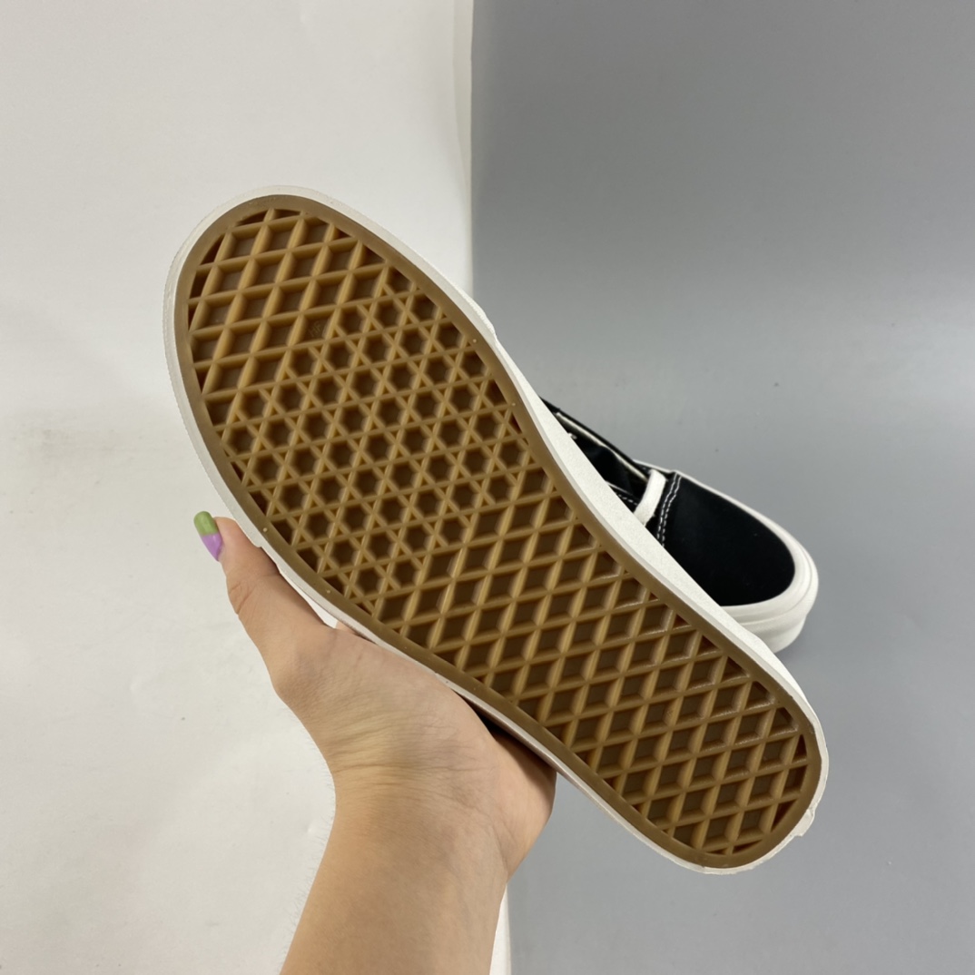 P140  VANS Old Skool TAPERED 范斯2021黑白经典低帮帆布板鞋 VN0A54F49FN