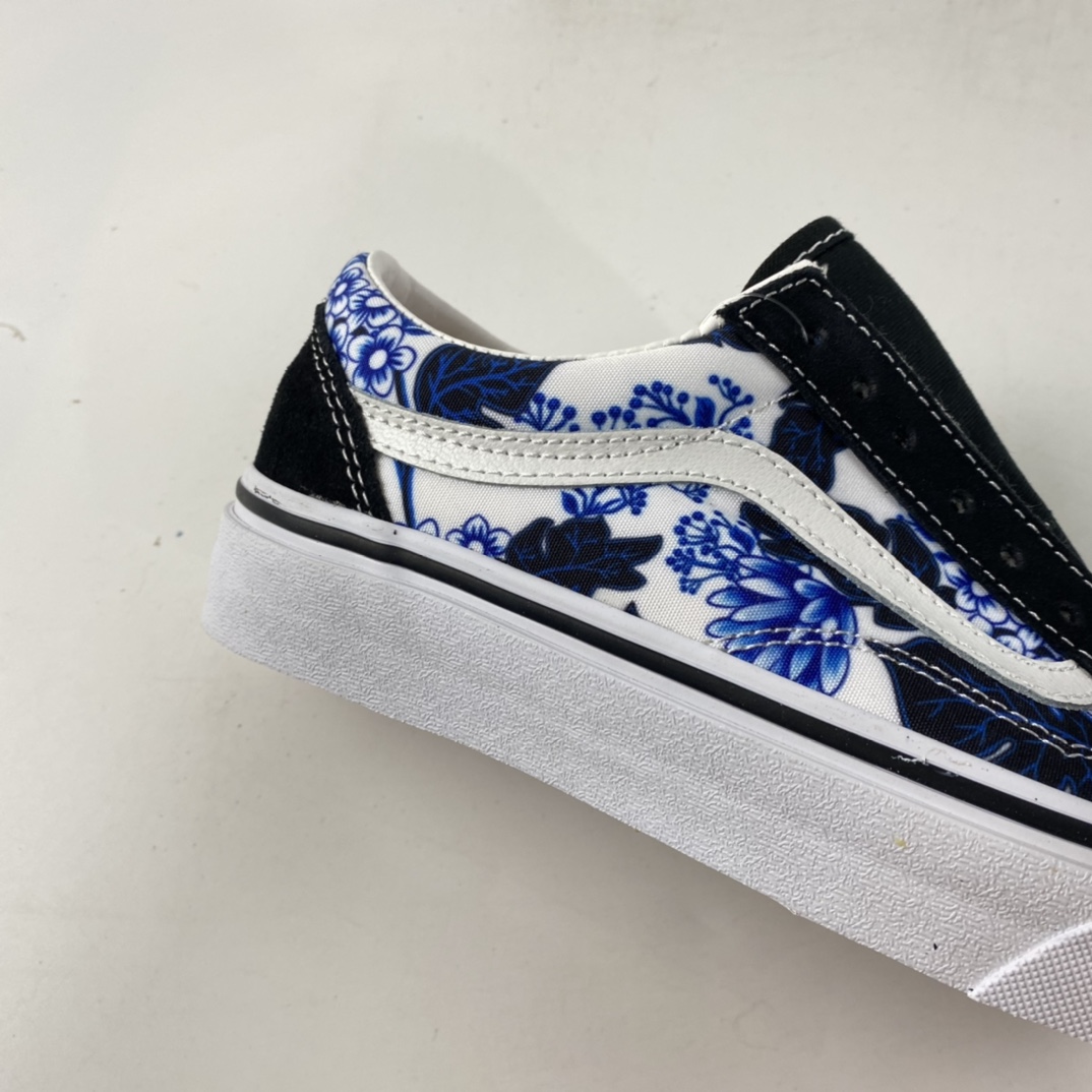 P150  Vans Old Skool 范斯官方蓝色花朵印花侧边条纹低帮板鞋 VN0A7Q2JY6Z