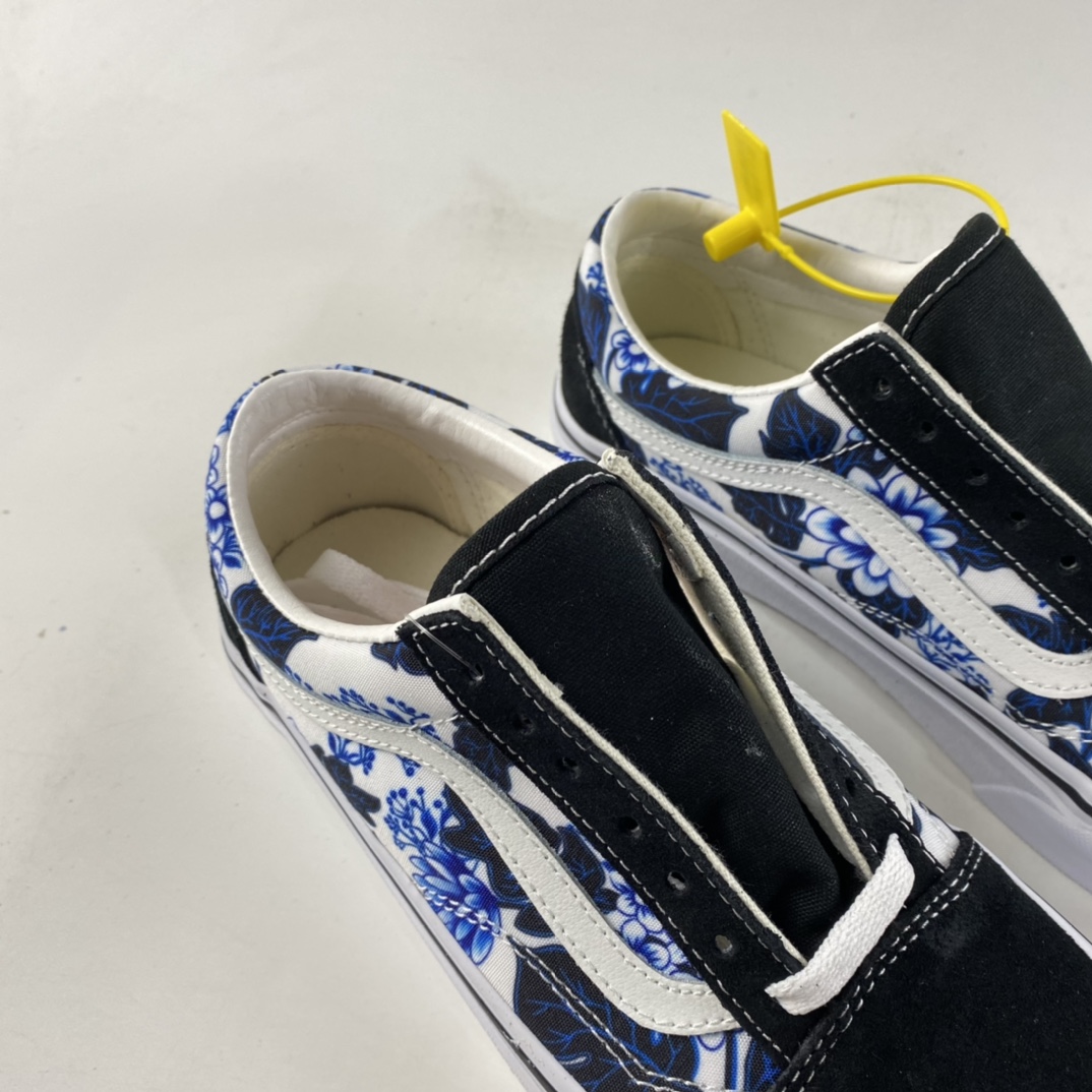 P150  Vans Old Skool 范斯官方蓝色花朵印花侧边条纹低帮板鞋 VN0A7Q2JY6Z