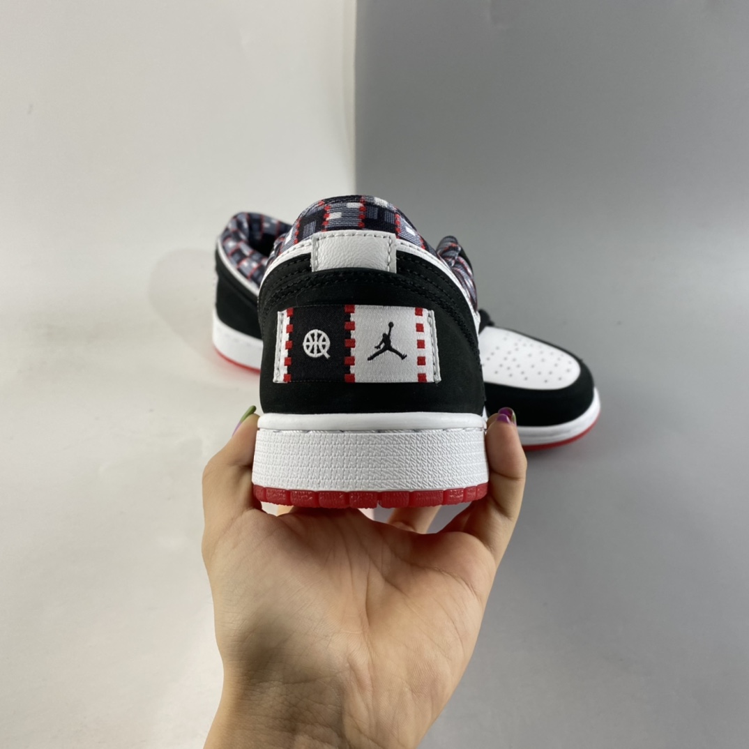 P240   Air Jordan 1 Low AJ1低帮时尚休闲板鞋 DM0095-106