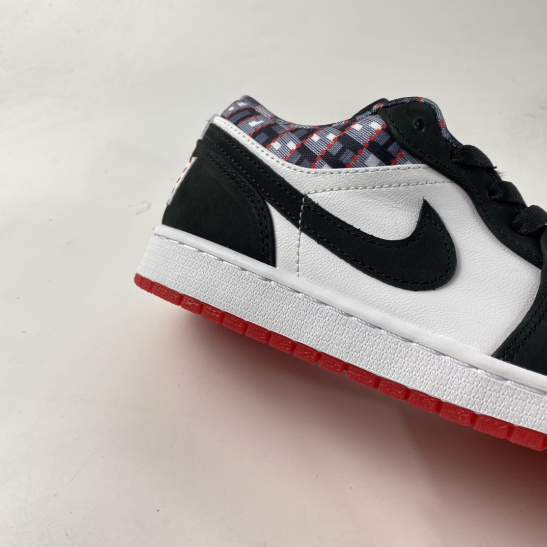P240   Air Jordan 1 Low AJ1低帮时尚休闲板鞋 DM0095-106