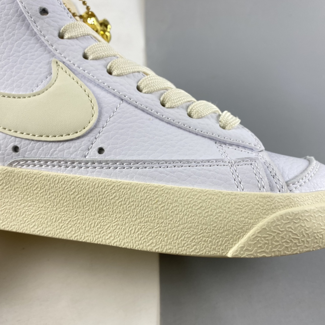 P180  NIKE Blazer Mid ’77 Vntg Emb 开拓者高帮休闲板鞋 CW6421-100