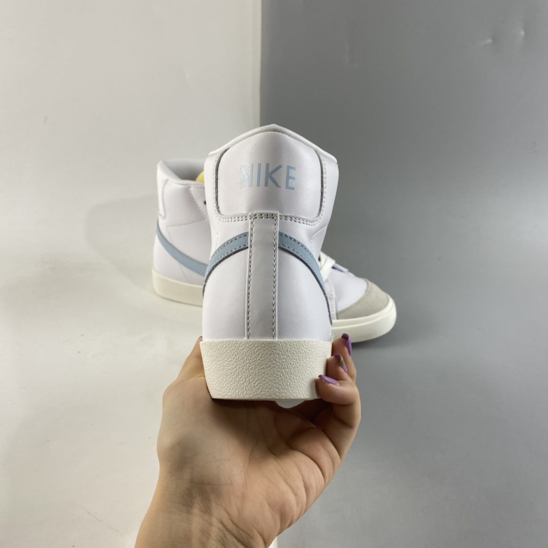 P180  NIKE Blazer Mid ’77 Vntg Emb 开拓者高帮休闲板鞋 CW6806-109