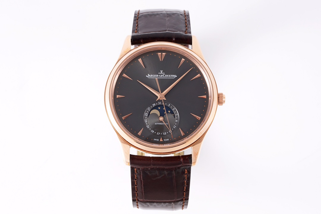 NO:586306,BF boutique Jaeger-LeCoultre Moon Phase Master Series, the case diameter is 39mm19860909BF精品 积家月相大师系列,表壳直径39mmX9.9mm与原装同步.六点钟的子盘拥有阳历阴历（月相）双期显示,月相一月转一圈,功能和正品一致.【技术突破】采用改积家自产Cal./1机芯,功能百分百同步原装自产机芯,走时稳定.表扣升级,加量不加价,,jaeger-lecoultre,Watch