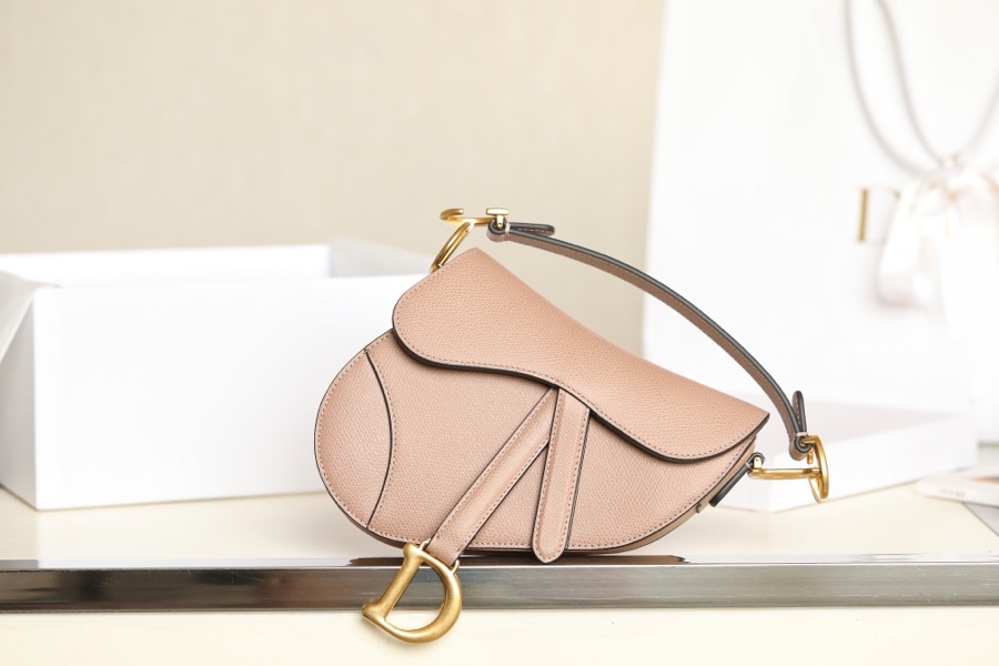 Dior Saddle Saddle Bags Gold Milk Tea Color Calfskin Cowhide