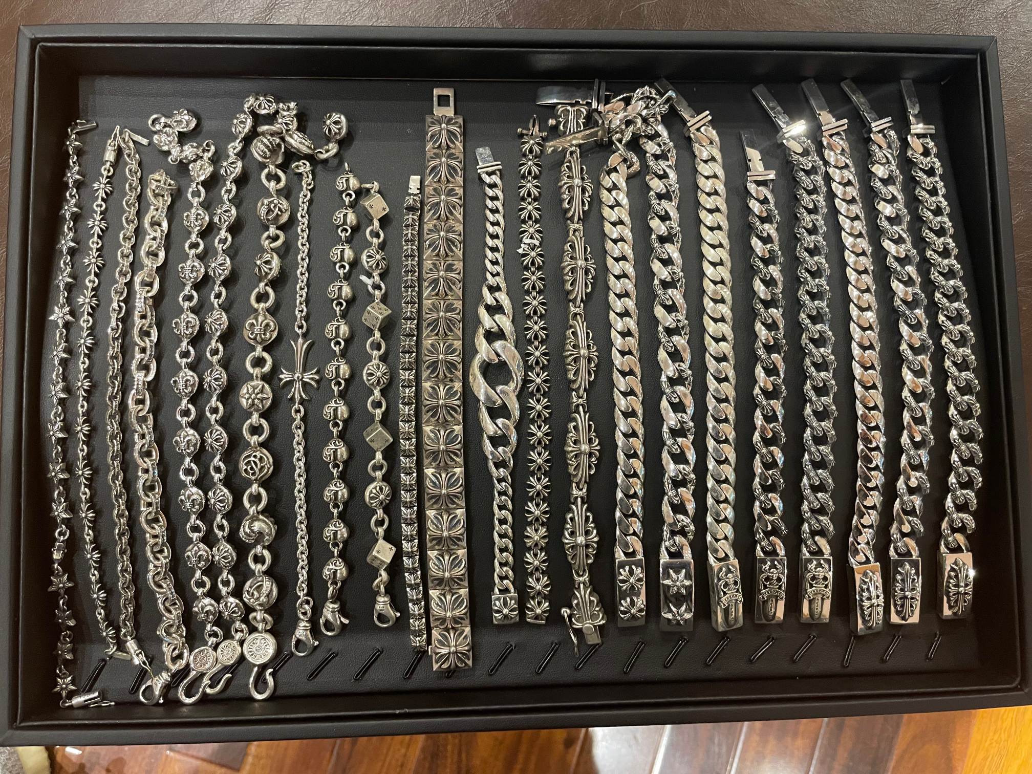 Bracelets & Bangles