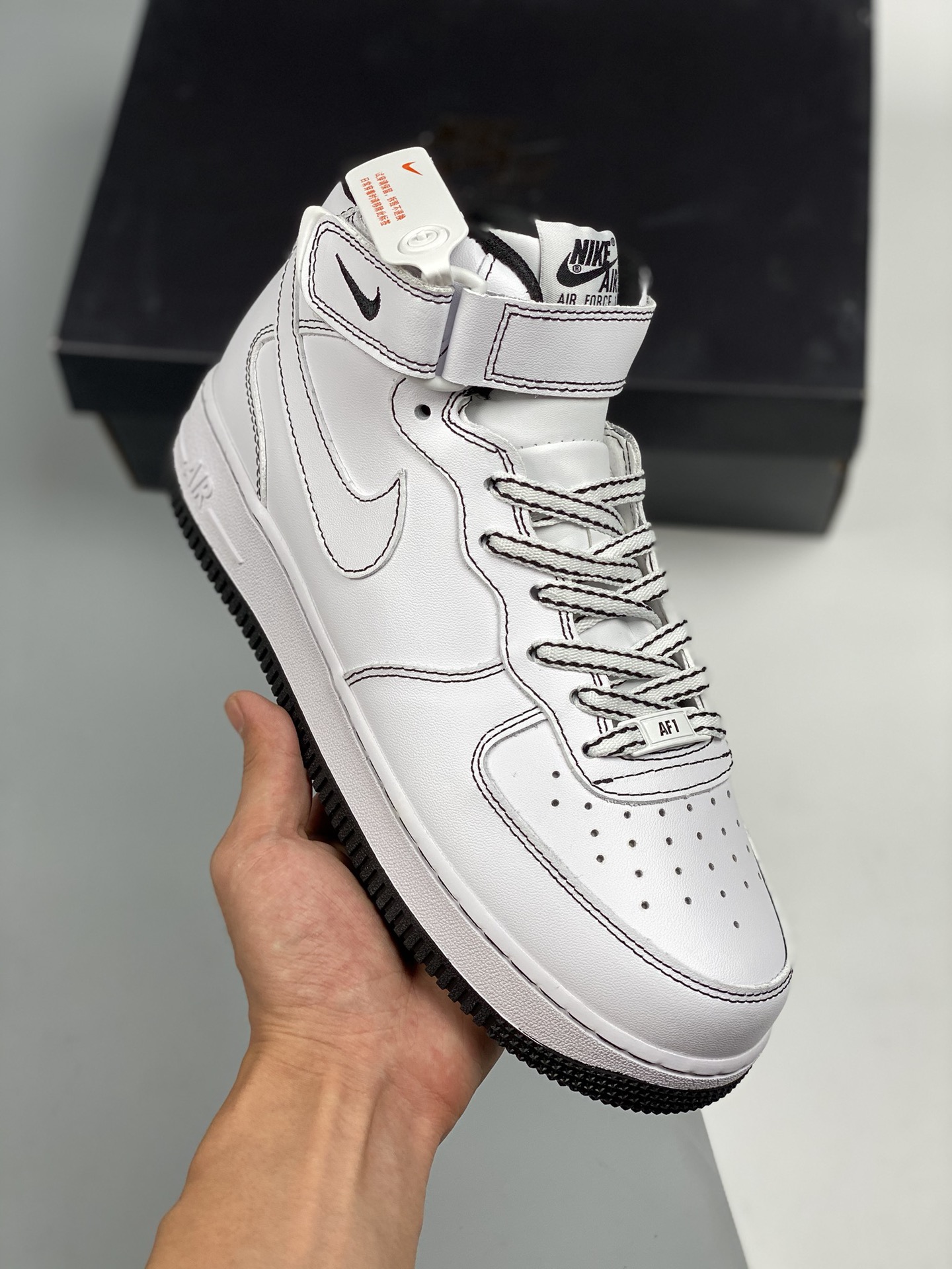Nike Air Force 1 High 07 Blanco/Negro Costura 原楦头原纸板 纯正空军版型 专注外贸渠道 全掌内置蜂窝气垫 #原盒配件 原厂中底钢印、拉帮完美 官方货号：CV1724-104 SIZE：36 3…