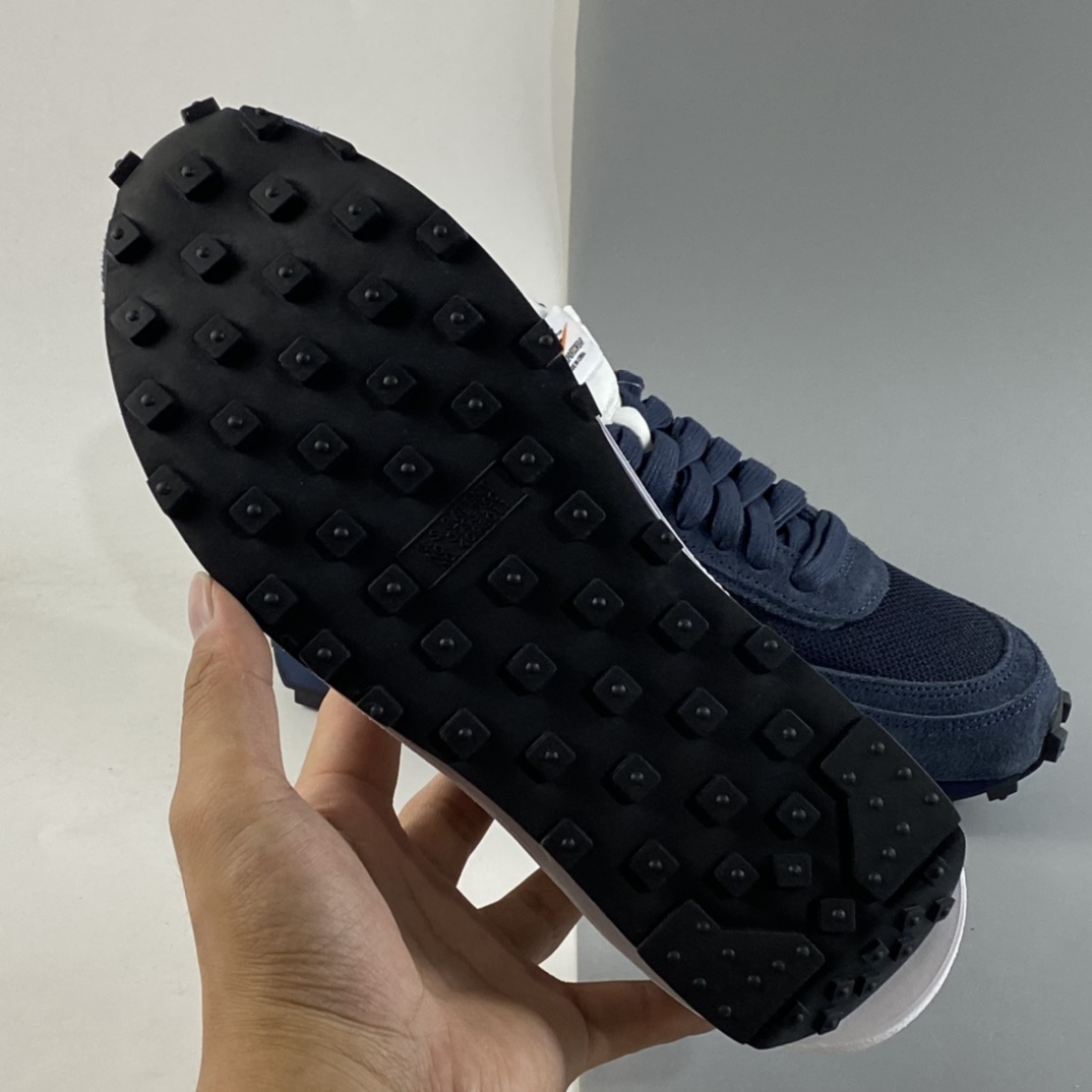 P200 Fragment Design x Sacai x NIKE LDWaffle 联名重叠慢跑鞋 DH2684-400
