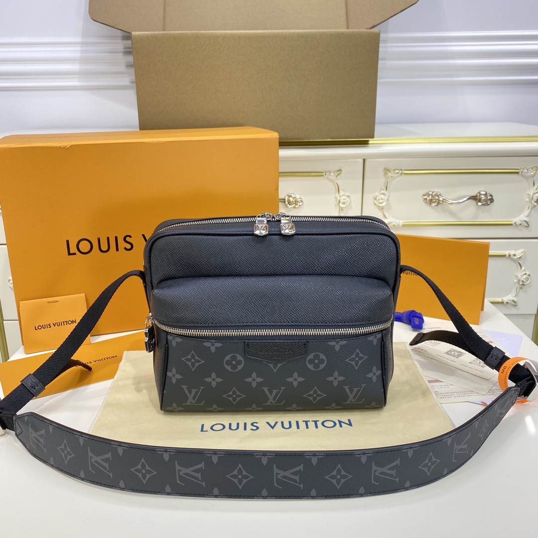 Louis Vuitton LV Outdoor Messenger Bags Black Silver Monogram Canvas Cowhide Fabric Spring/Summer Collection