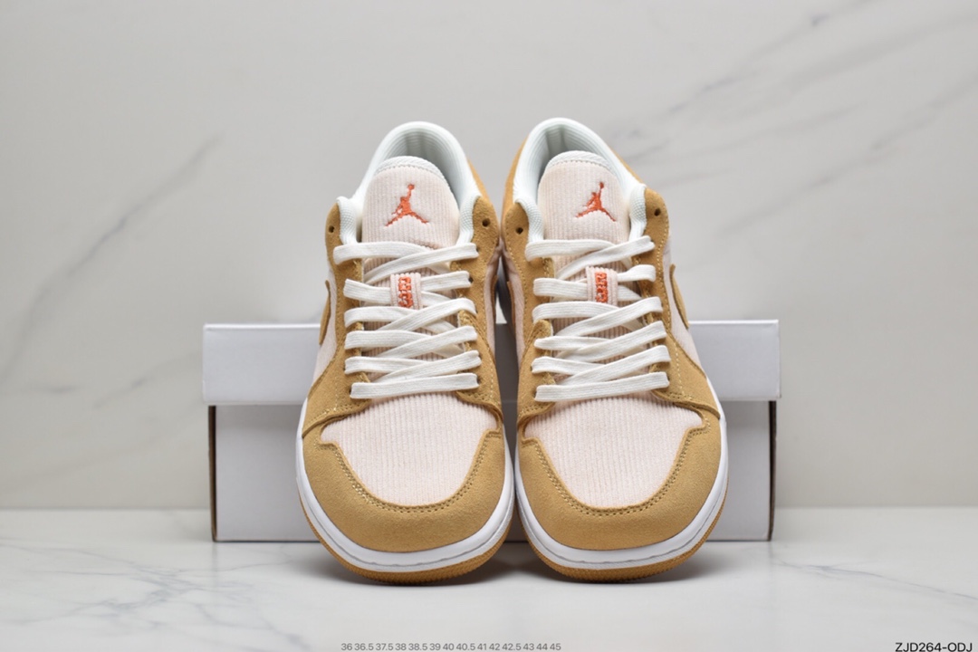 240 Air Jordan 1 Low AJ1乔1低帮休闲板鞋 DM0095-106