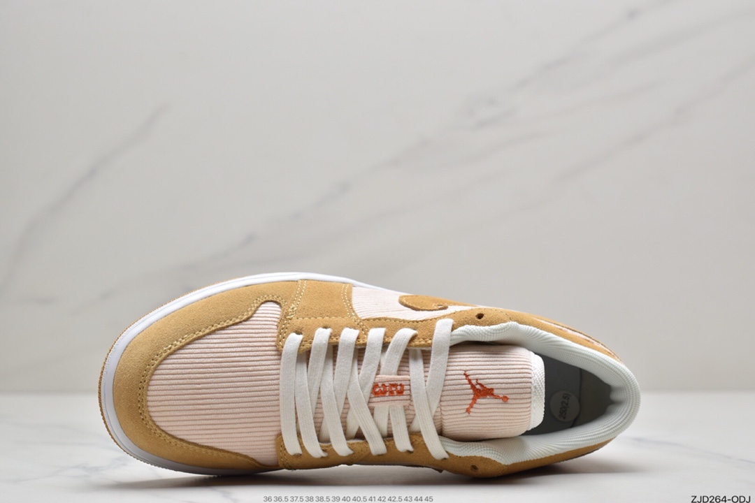 240 Air Jordan 1 Low AJ1乔1低帮休闲板鞋 DM0095-106