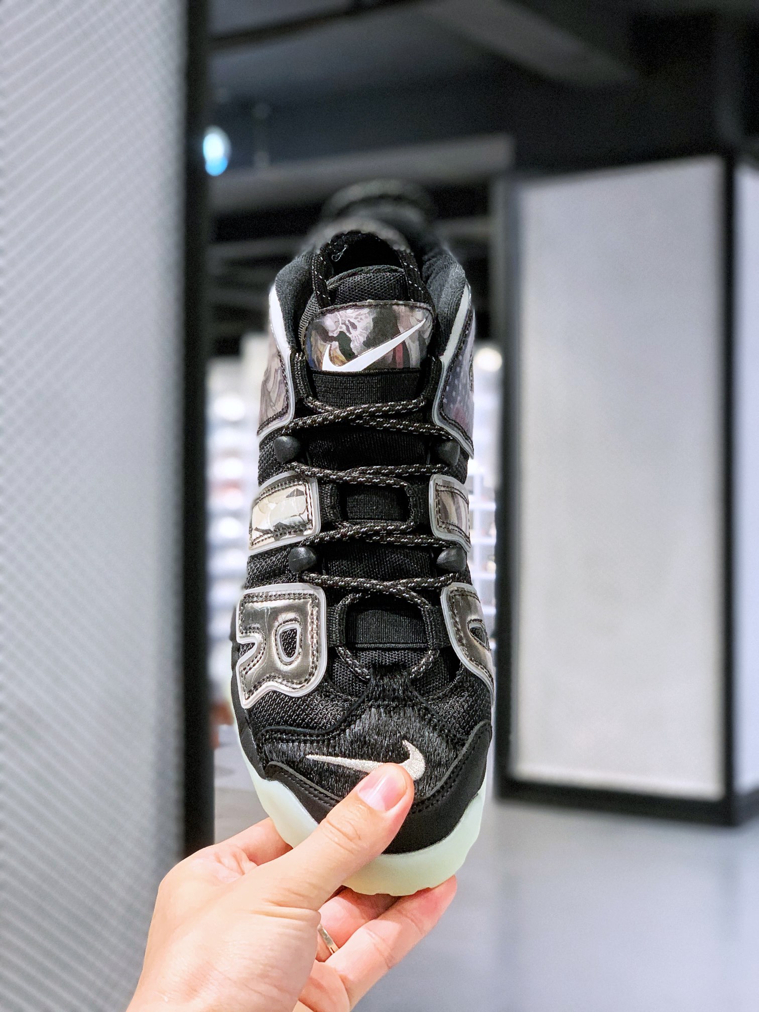 [Air Force Series]AirMoreUptempo Piper black green luminous highest version of