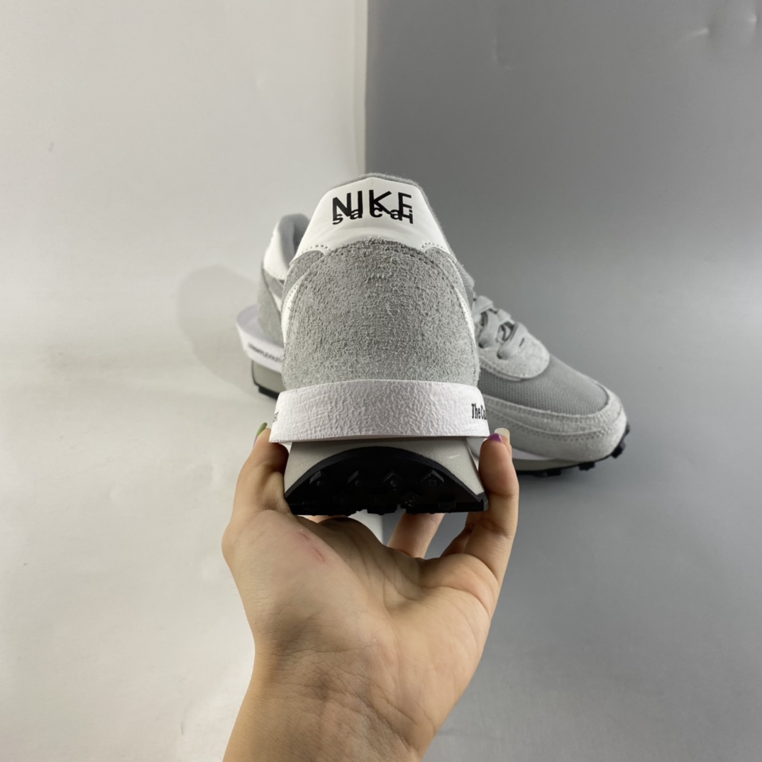 P200 Fragment Design x Sacai x NIKE LDWaffle 联名慢跑鞋 DH2684-001-莆田鞋,莆田鞋货源,高仿鞋,高仿鞋货源,安福档口,莆田高仿鞋,莆田鞋批发,高仿鞋批发,莆田高仿运动鞋,高仿运动鞋,莆田运动鞋 P200 Fragment Design x Sacai x NIKE LDWaffle 联名慢跑鞋 DH2684-001