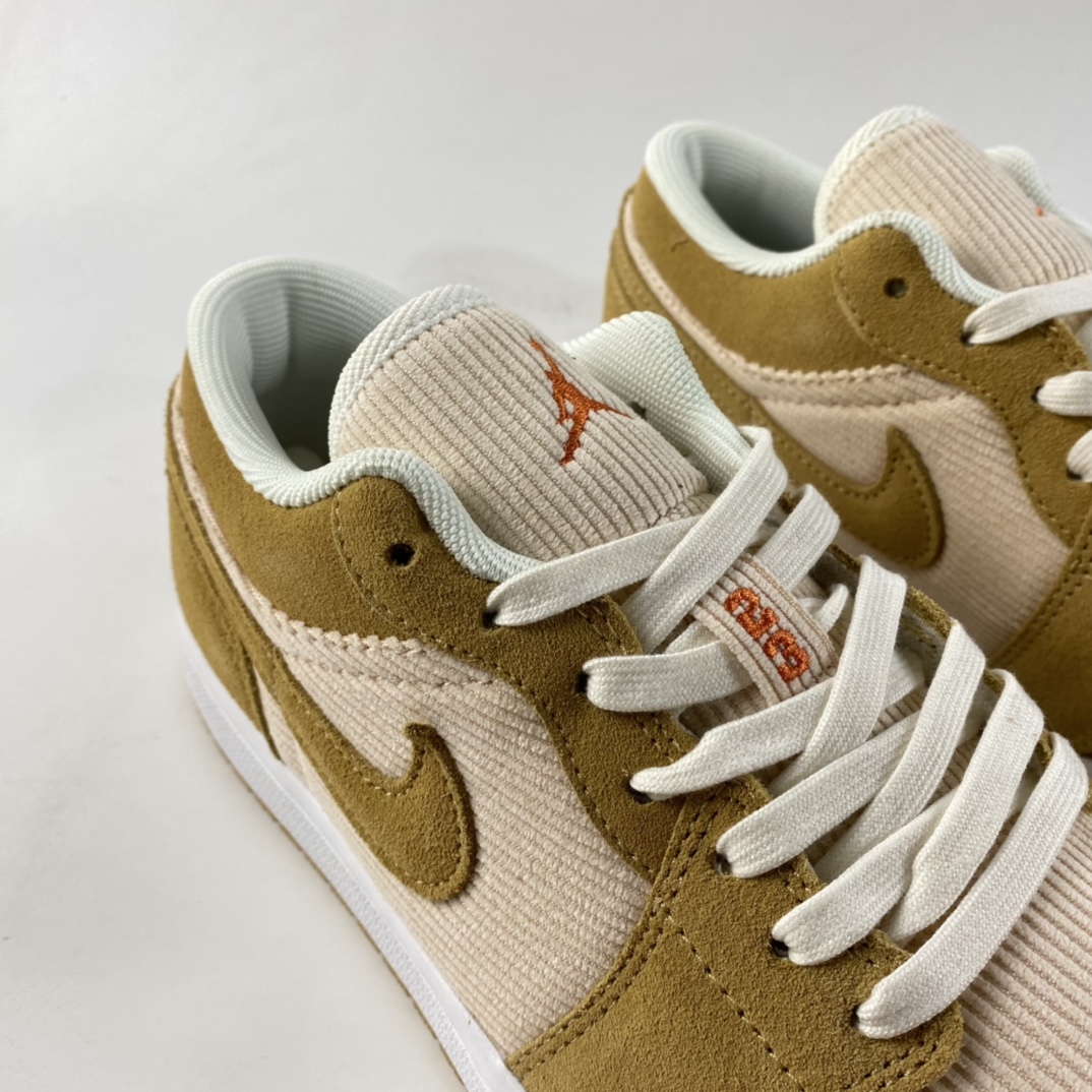 P240   Air Jordan 1 Low AJ1低帮时尚休闲板鞋 DH7820-700
