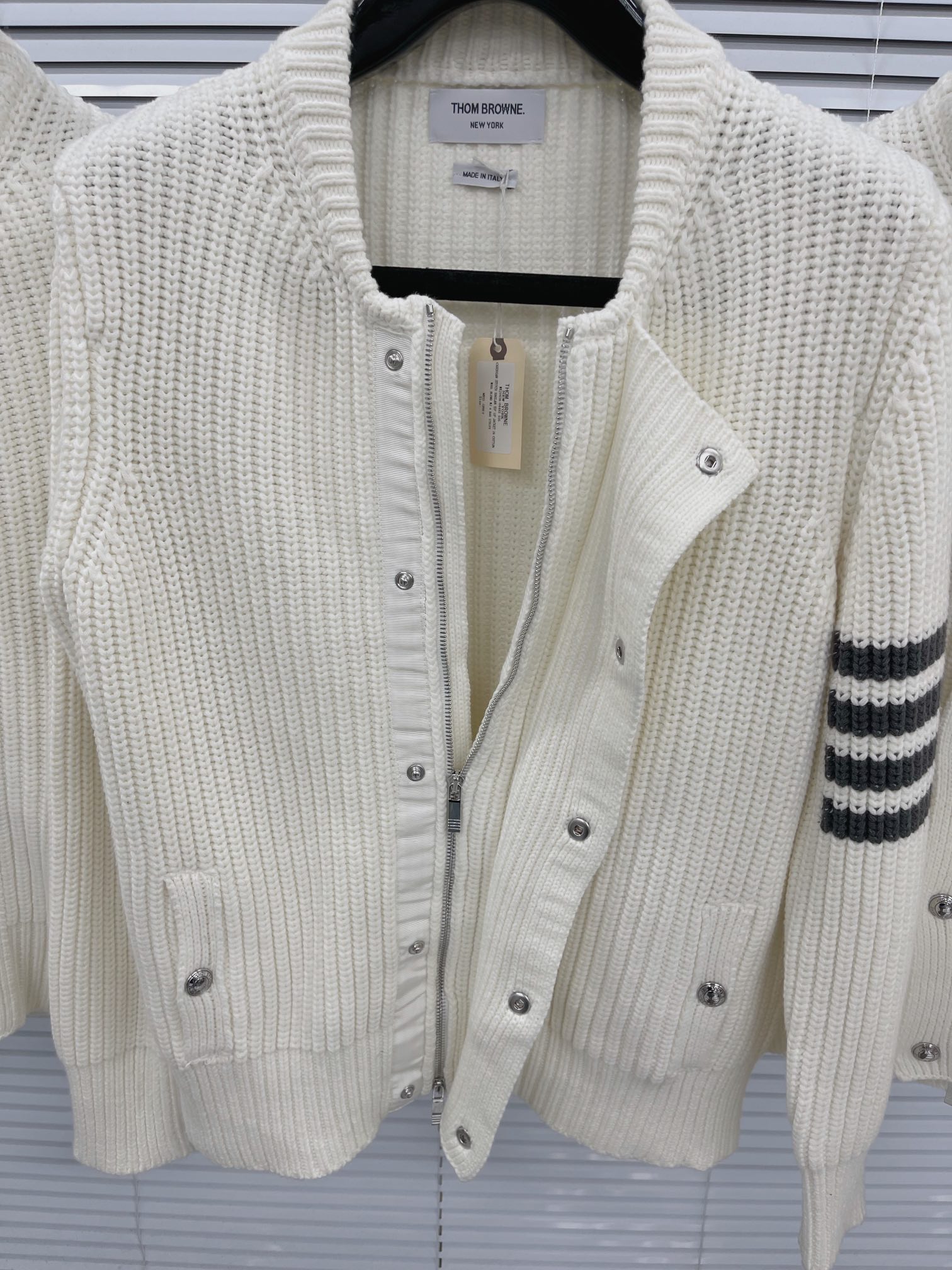 톰브라운 남성 가디건 143049 Thom Browne Cardigan 상세 이미지 7