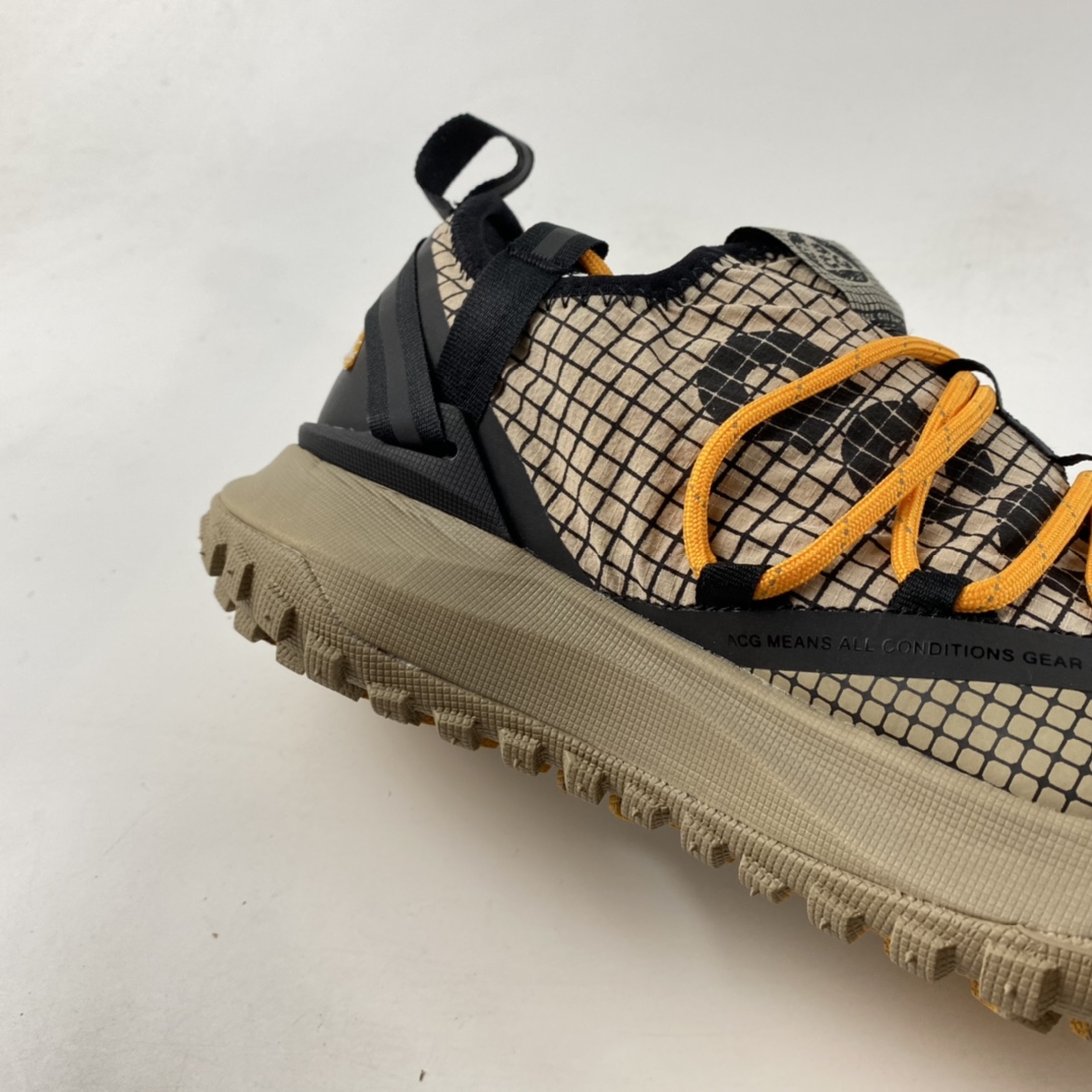 P240 NIKE ACG Mountain Fly Low“Fossil Stone” 缓震透气防滑跑步鞋 DA5424-200-莆田鞋,莆田鞋货源,高仿鞋,高仿鞋货源,安福档口,莆田高仿鞋,莆田鞋批发,高仿鞋批发,莆田高仿运动鞋,高仿运动鞋,莆田运动鞋 P240 NIKE ACG Mountain Fly Low“Fossil Stone” 缓震透气防滑跑步鞋 DA5424-200