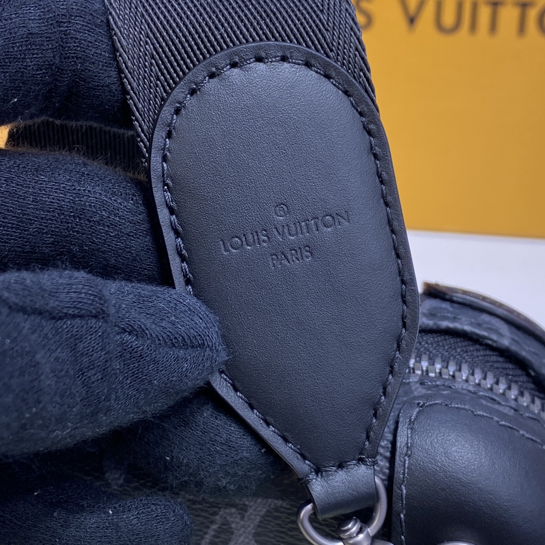 Louis Vuitton LV Horizon Clutch Handbags Clutches & Pouch Bags Black Monogram Canvas Cowhide m45579