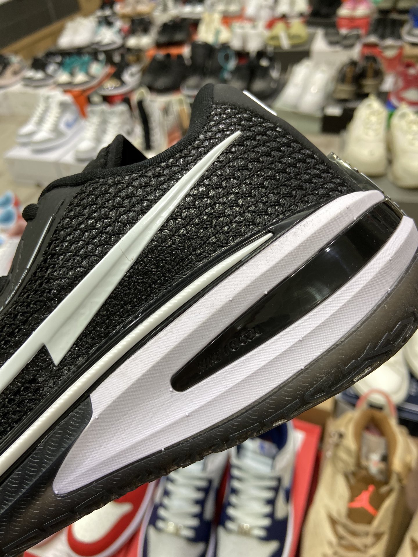 240 耐克Nike Air Zoom G.T.Cut大展身手的篮球运动员打造CZ0176-002