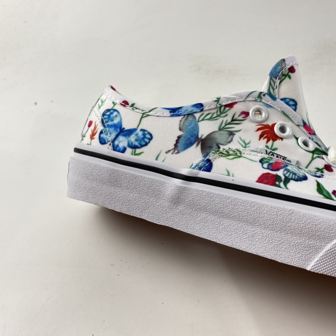 P140  Vans Authentic 蝴蝶图案绘制 VN0A5HZSUC0