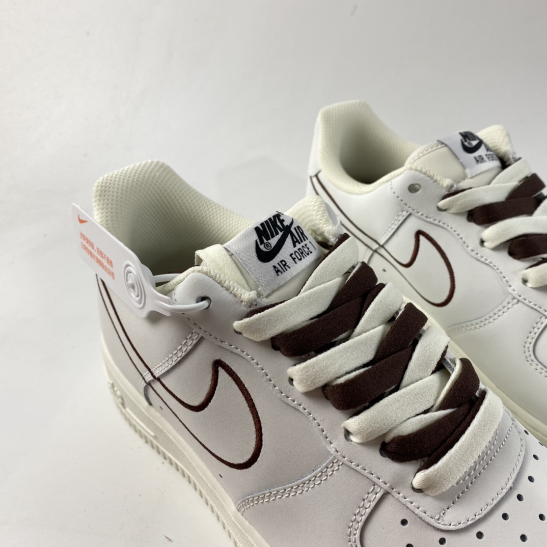 P220  NIKE Air Force 1 Low ’07  “米棕色 电绣勾”低帮休闲板鞋  CL6326-138