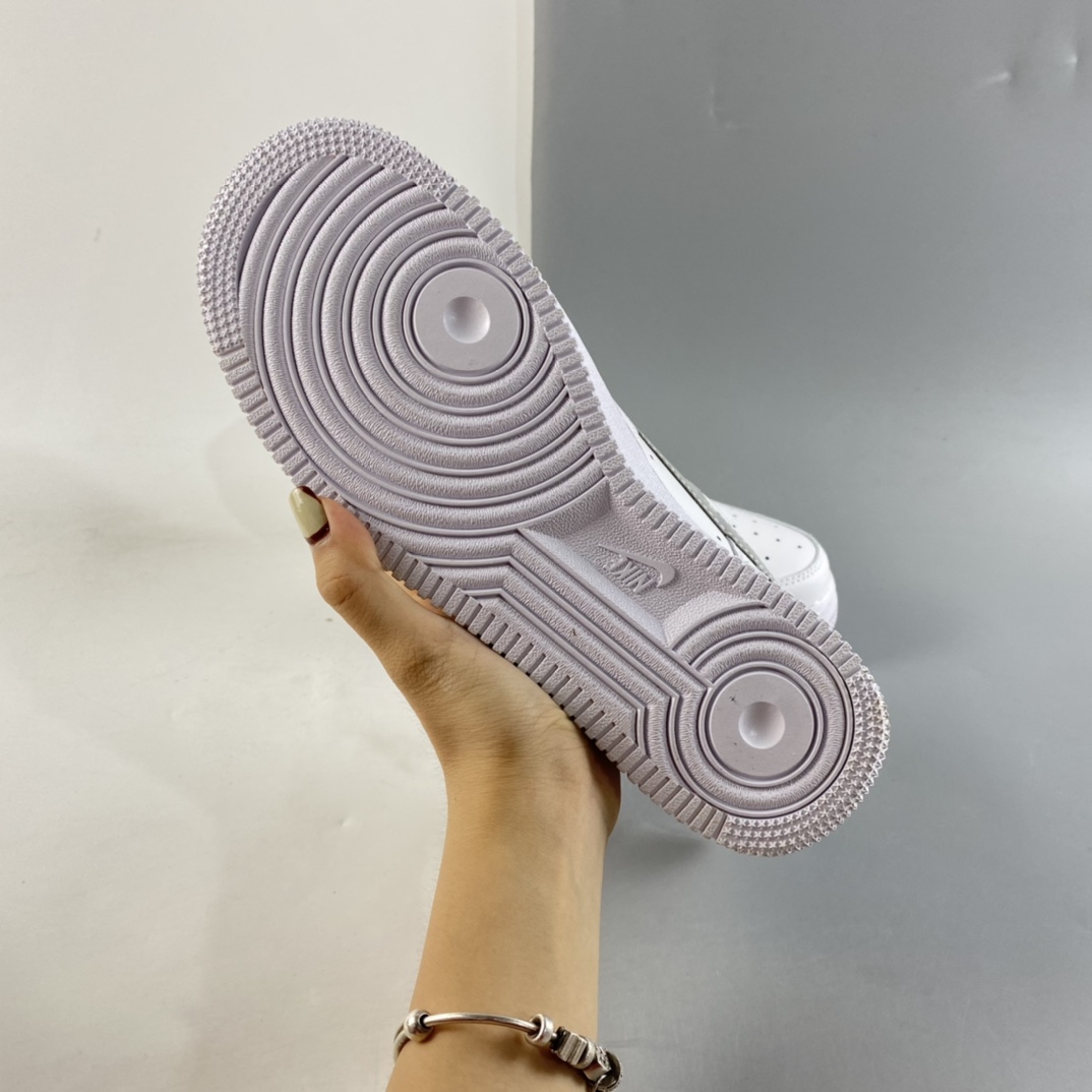 P200  NIKE Air Force 1’07 Lx 彩绘涂鸦空军一号板鞋 314192-117