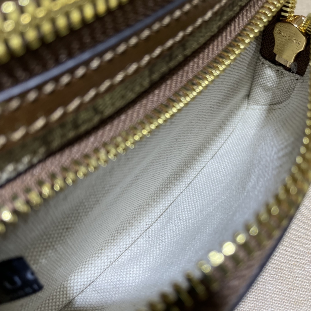 GUCCI古驰GG Retro系列腰包682933