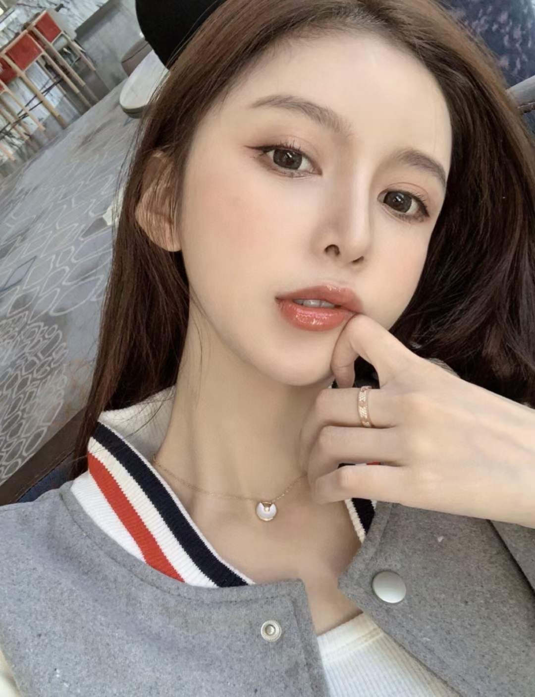 Cartier Cartier卡地亚 白贝护身符锁骨项链